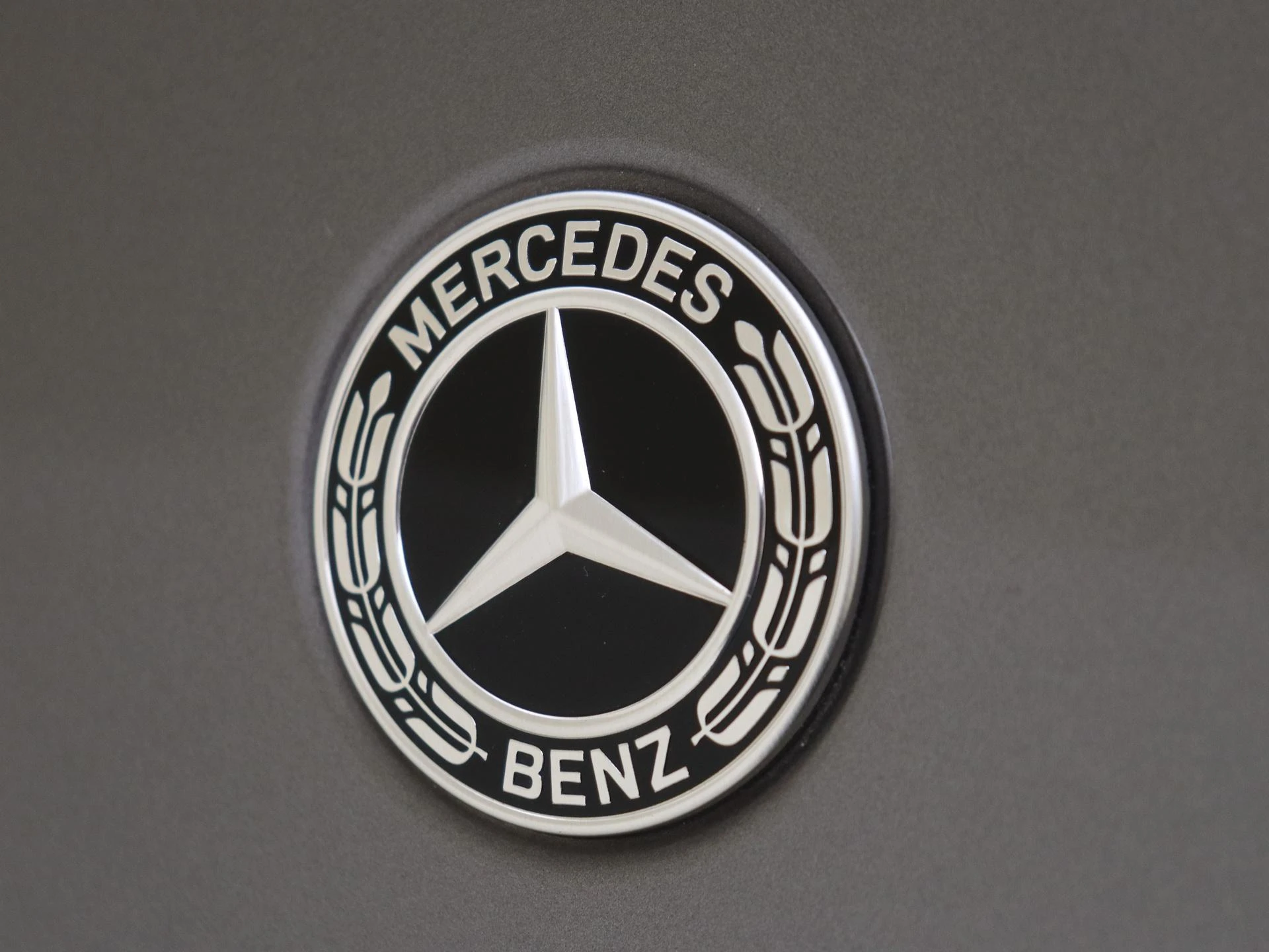 Mercedes-Benz-GLA-image-26