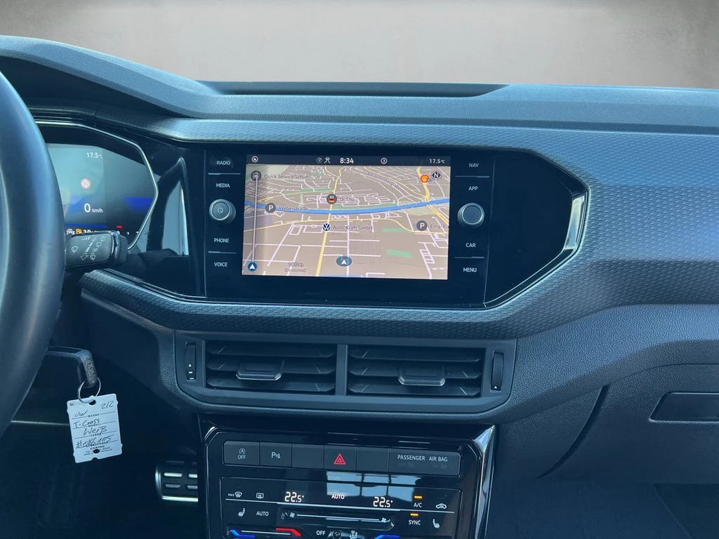 Volkswagen T-Cross 1.0 TSI DSG R-Line *Navi*Kamera*