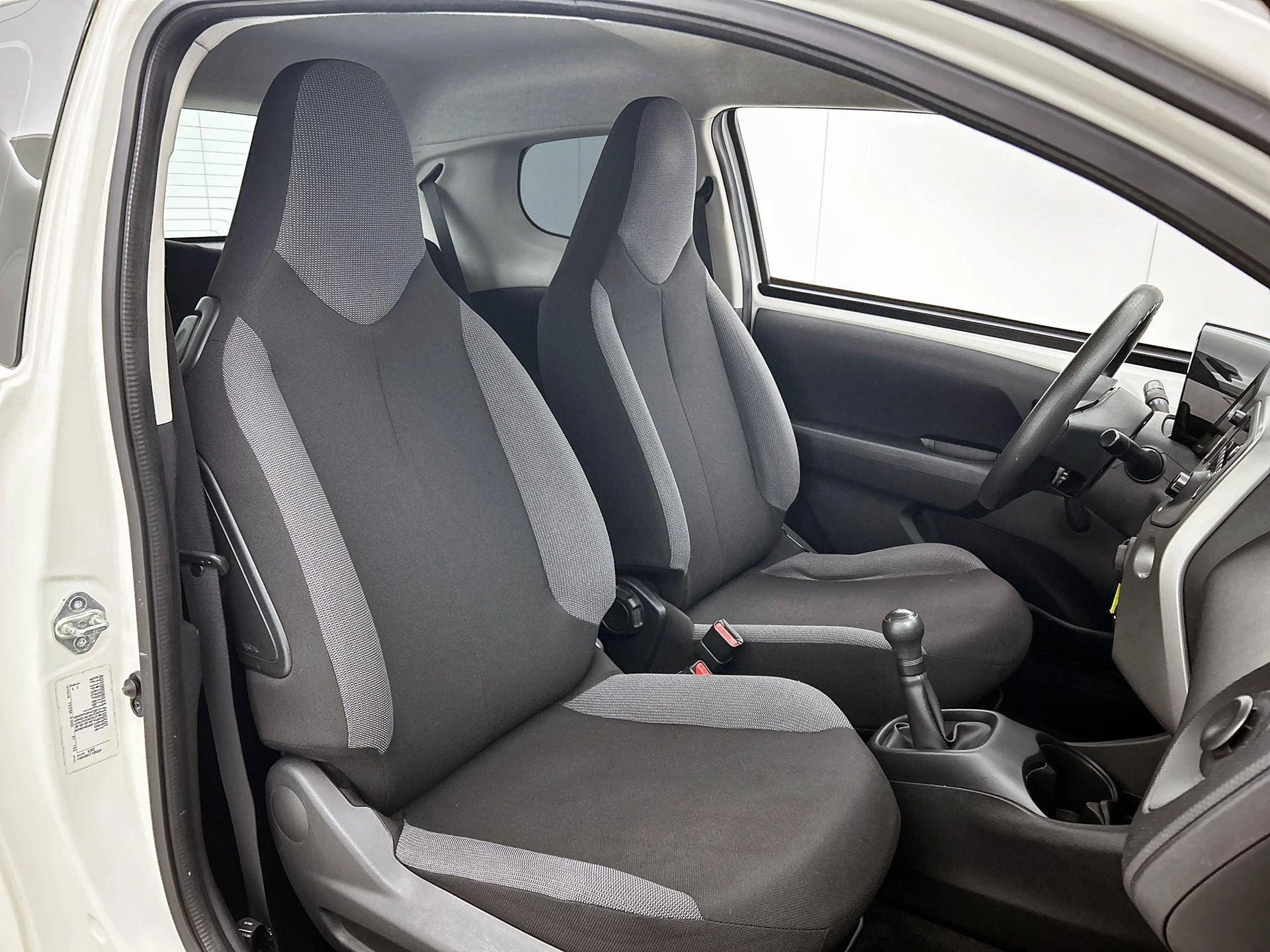 Peugeot-108-image-26