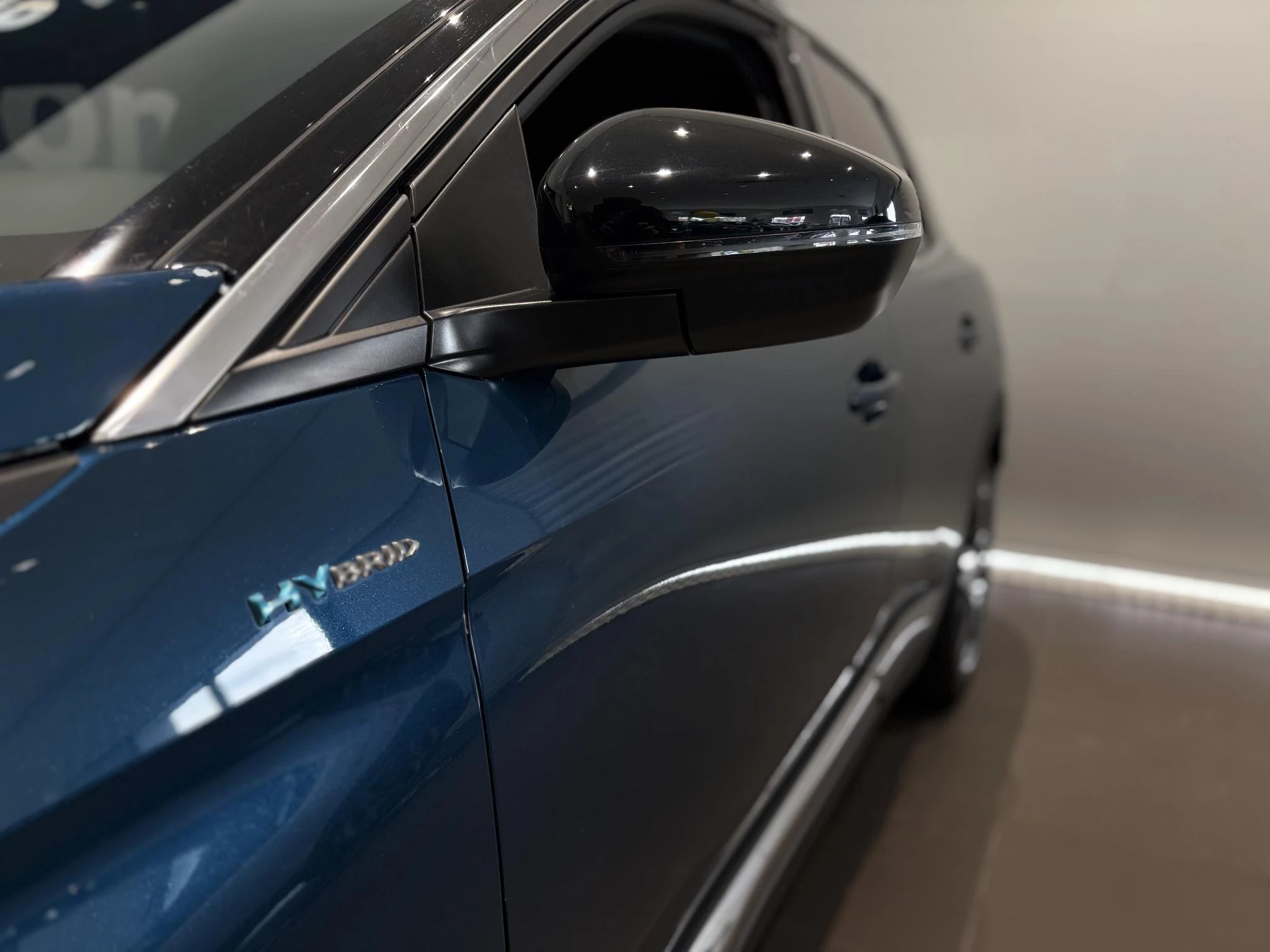 Peugeot 3008 1.6 HYbrid 225 GT