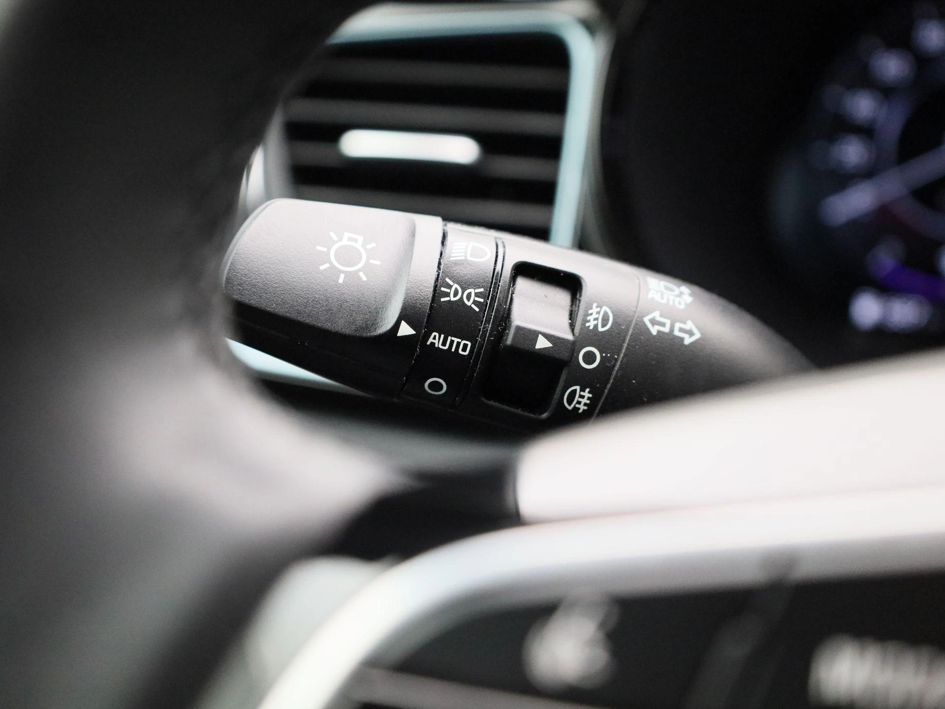 Kia-Ceed Sportswagon-image-23