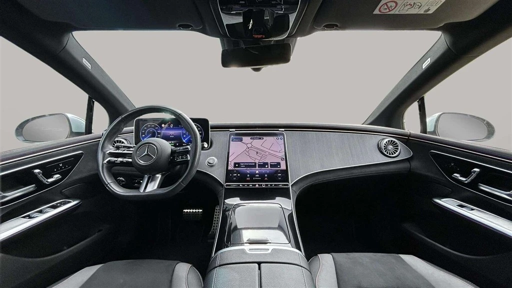 Mercedes-Benz-EQE-image-14