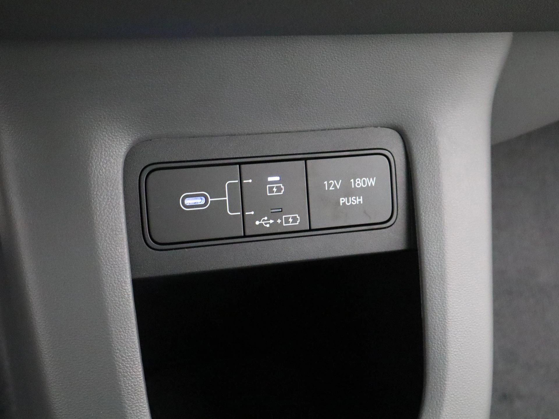 Hyundai-IONIQ 5-image-21