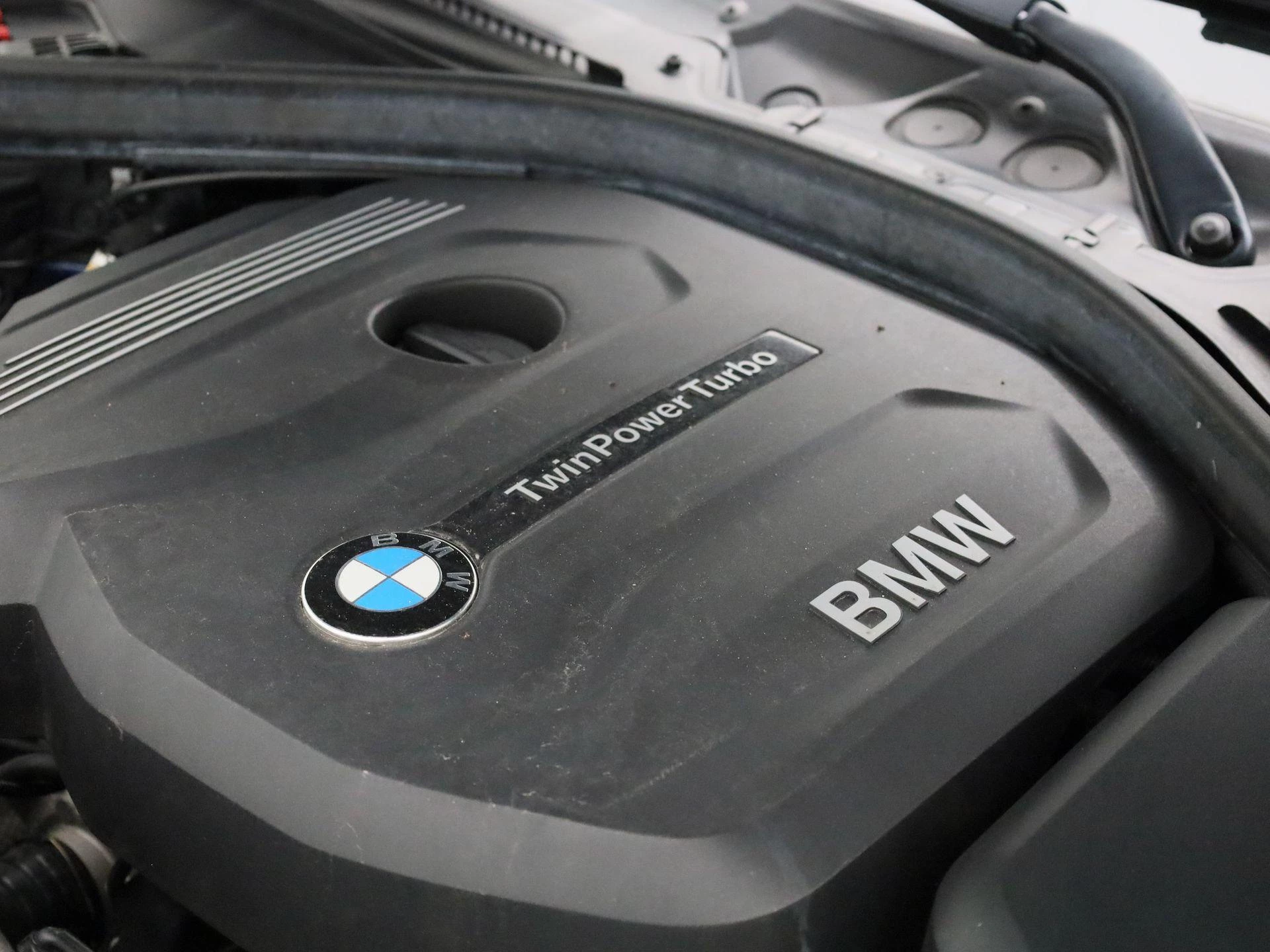 BMW-3 Serie-image-31