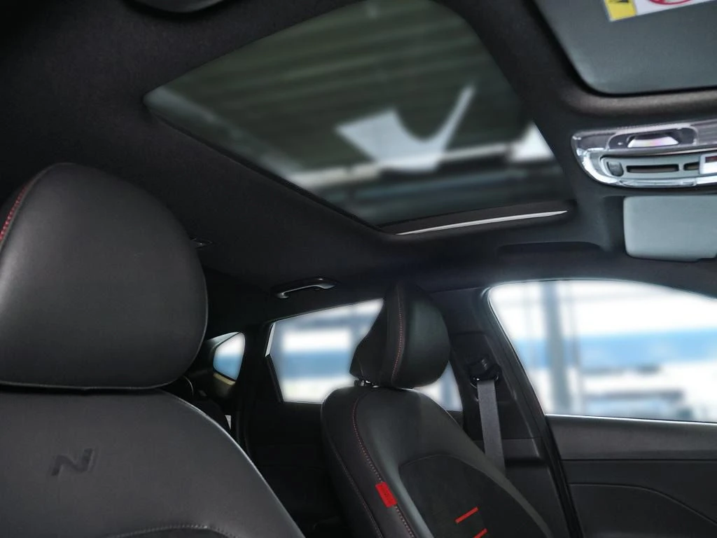 Hyundai-Kona-image-15
