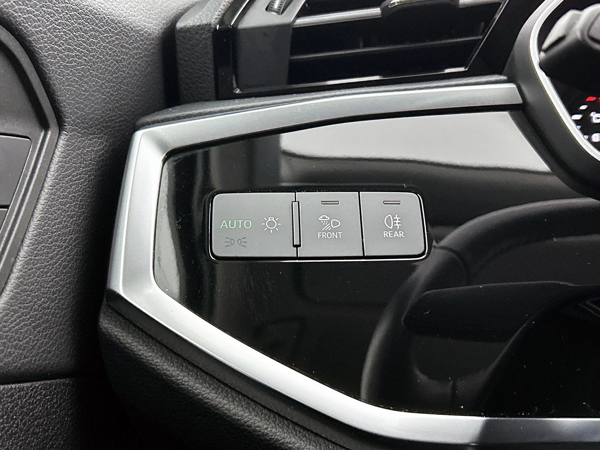 Audi-Q3-image-26
