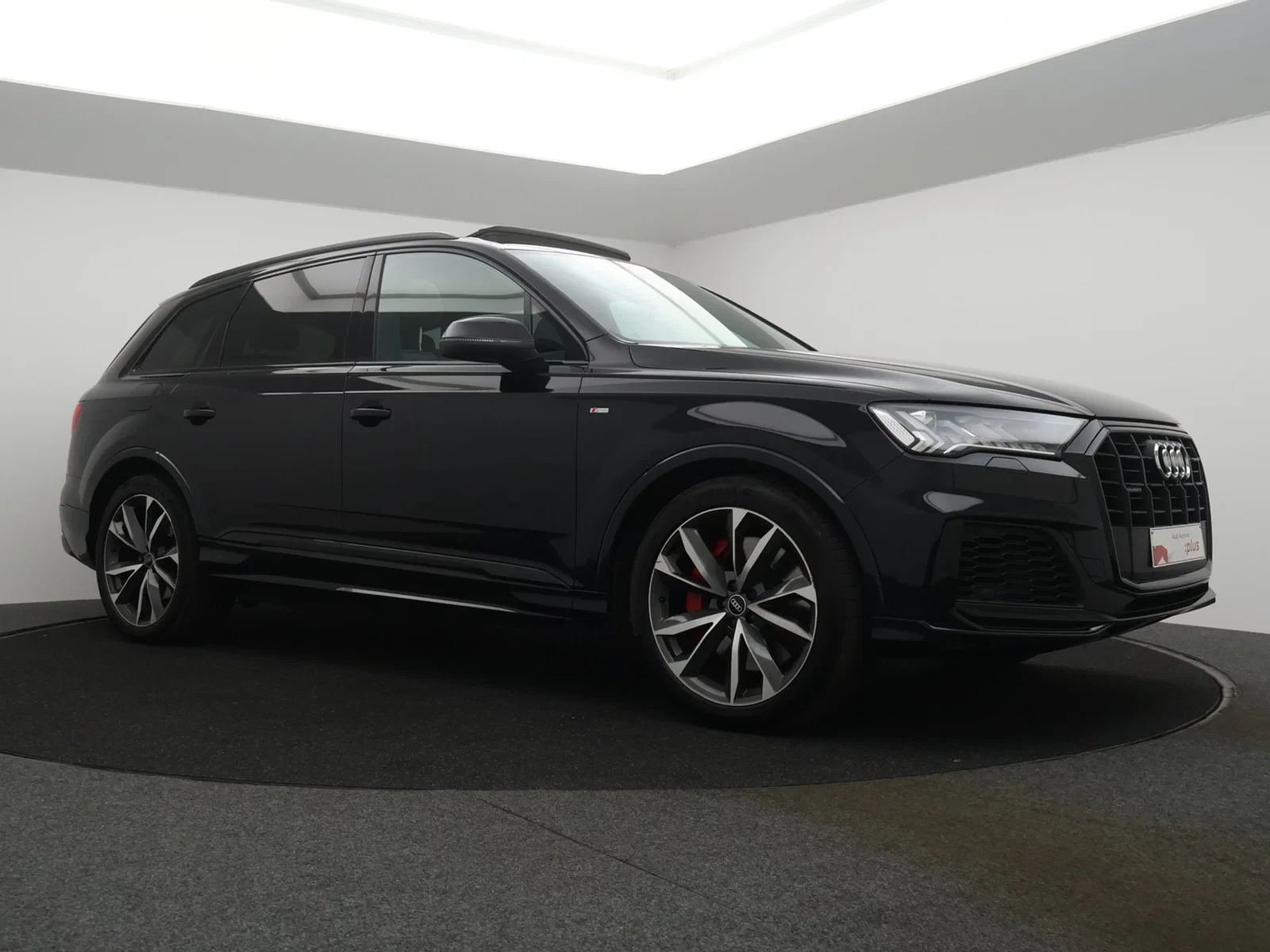 Audi-Q7-image-26