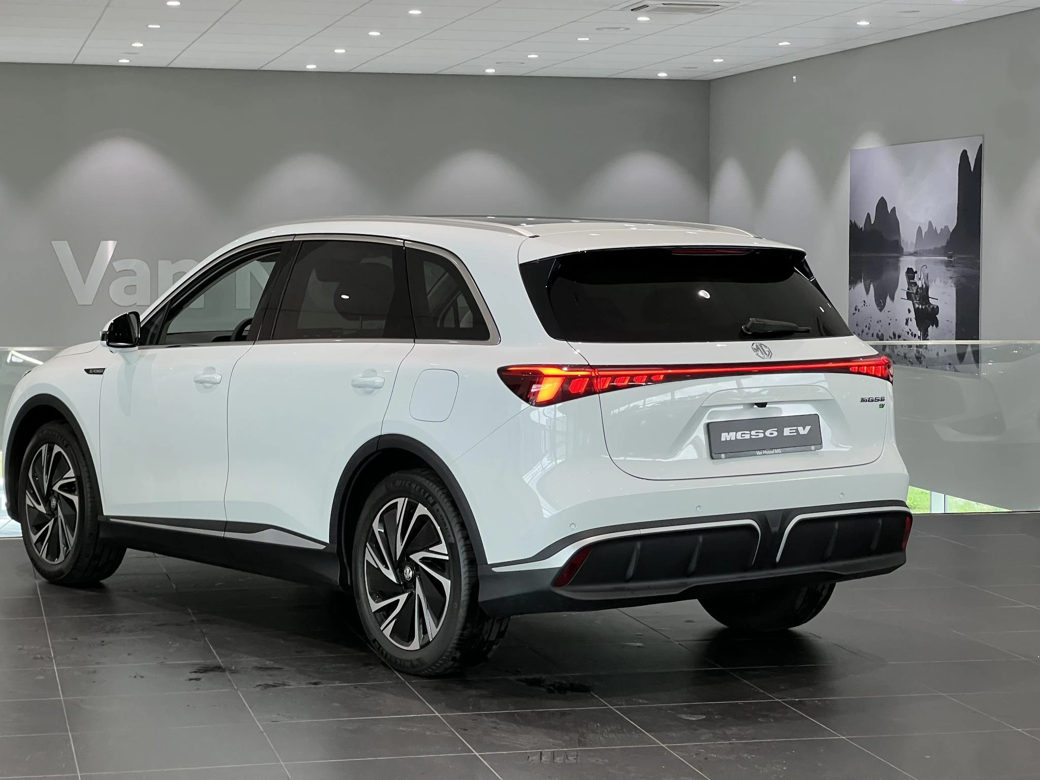 MG-S6 EV-image-2