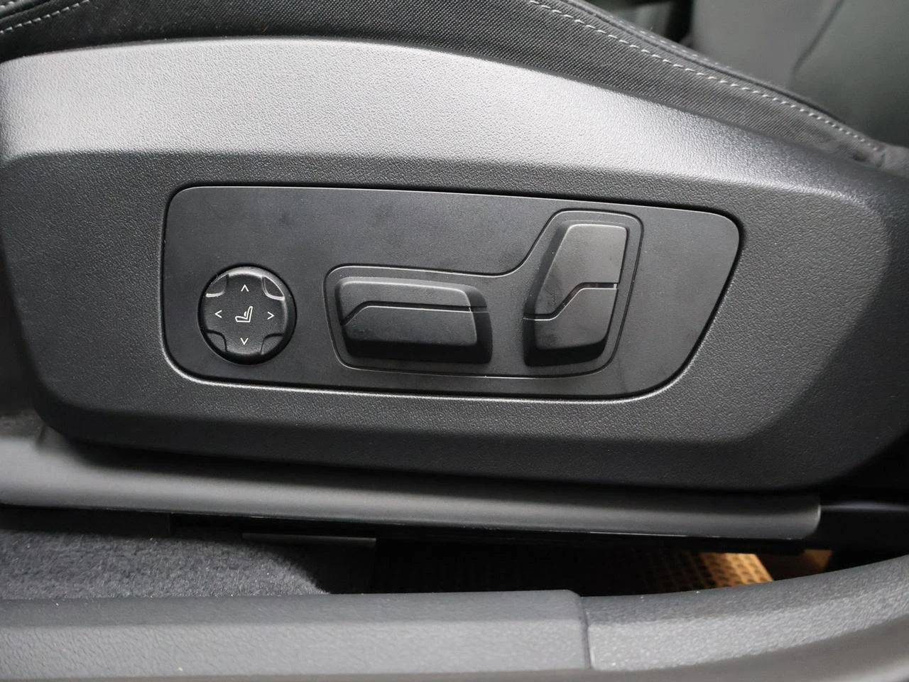 BMW-X2-image-10