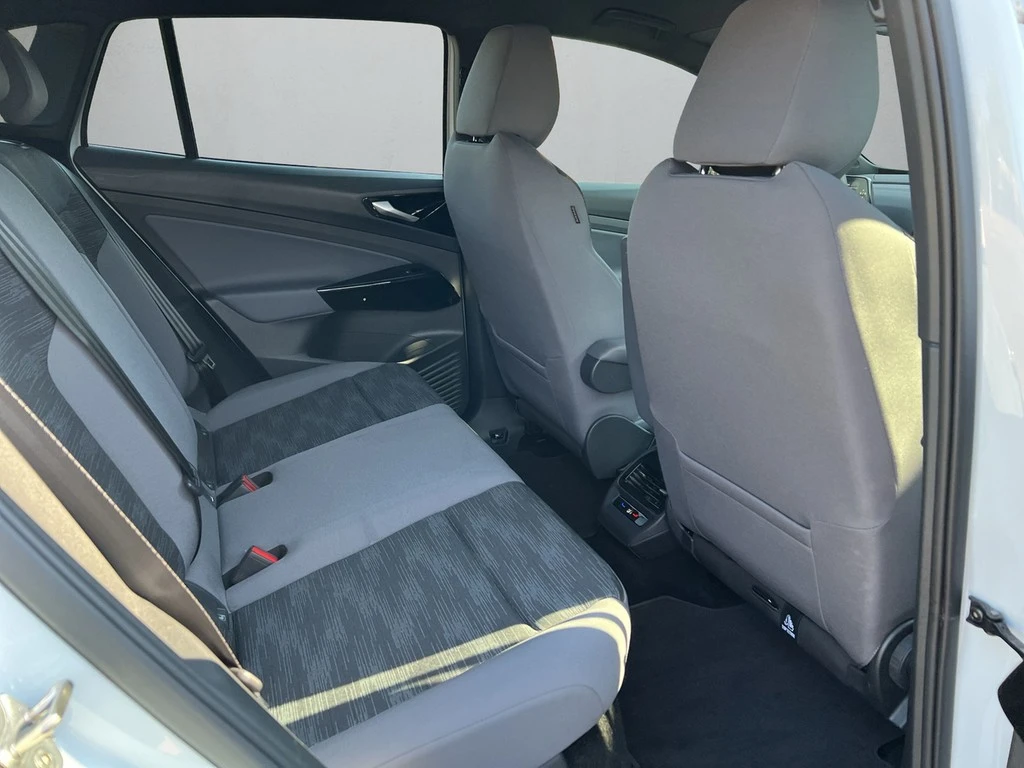 Volkswagen ID.4 Pro 210 kW mit Infotainment-Paket *SOH99%*