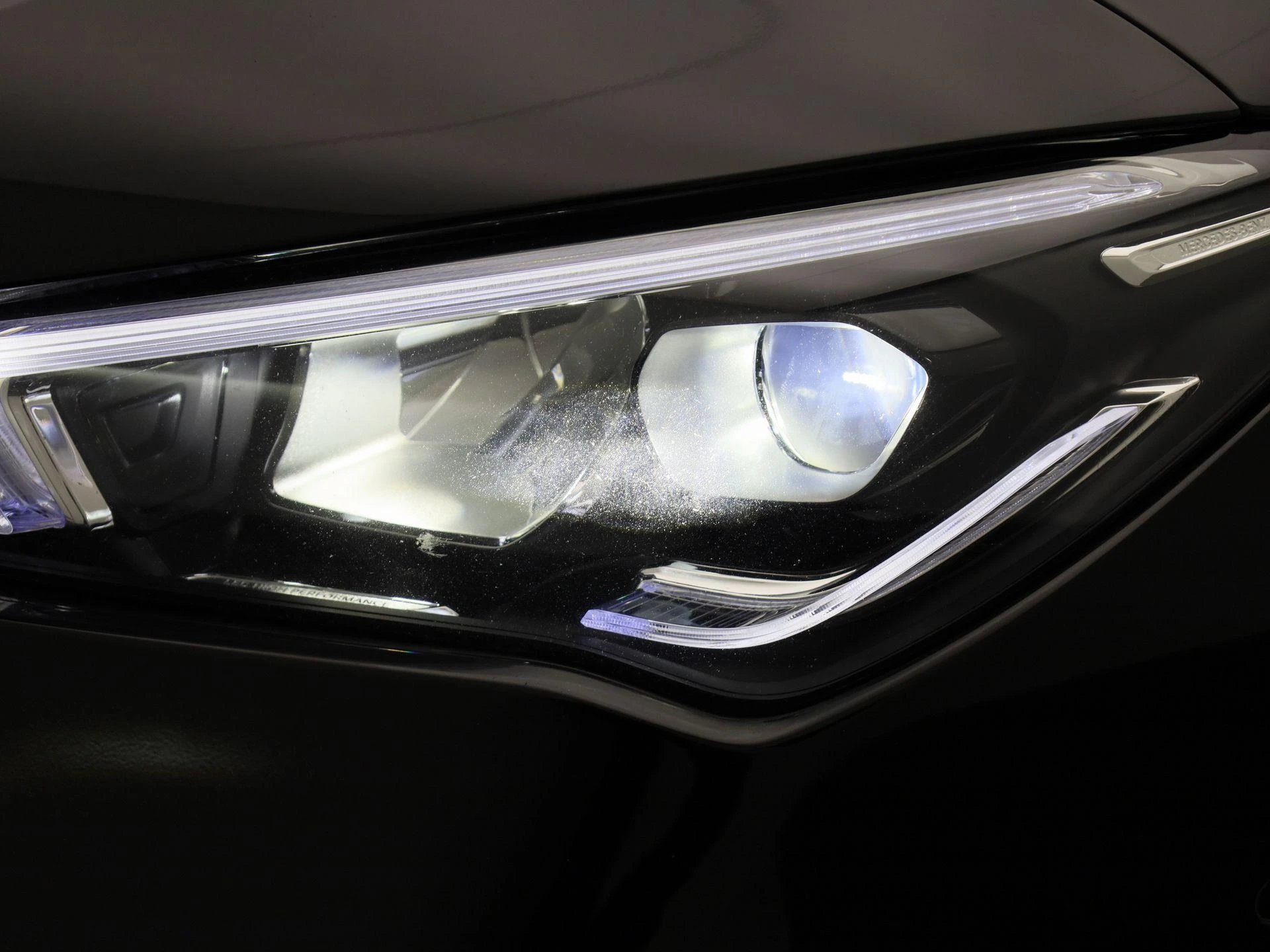 Mercedes-Benz-CLA-image-14