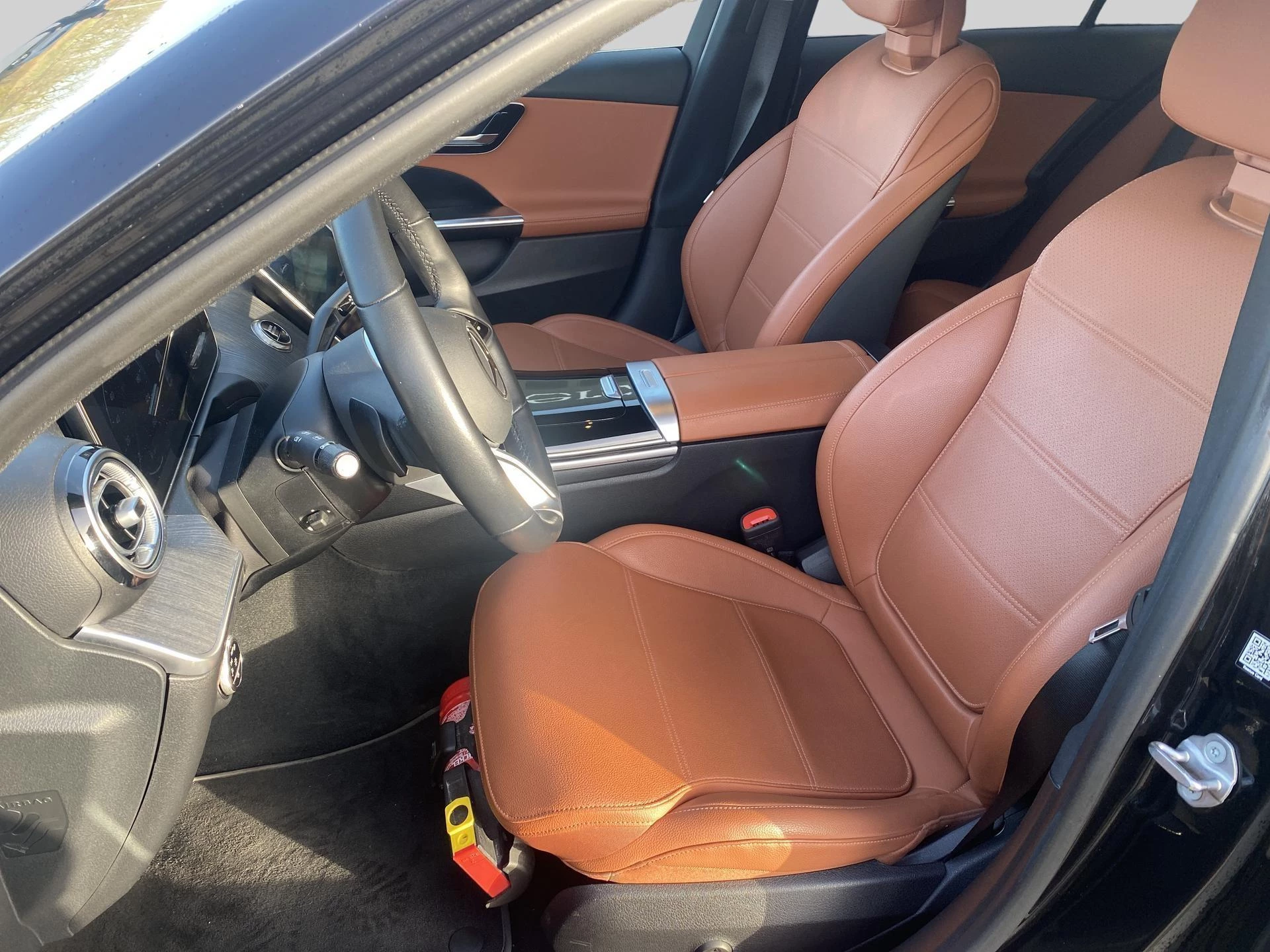 Mercedes-Benz C-Klasse 300 e Luxury Line + LEDER + DIGITAL LIGHT + 360 CAMERA +