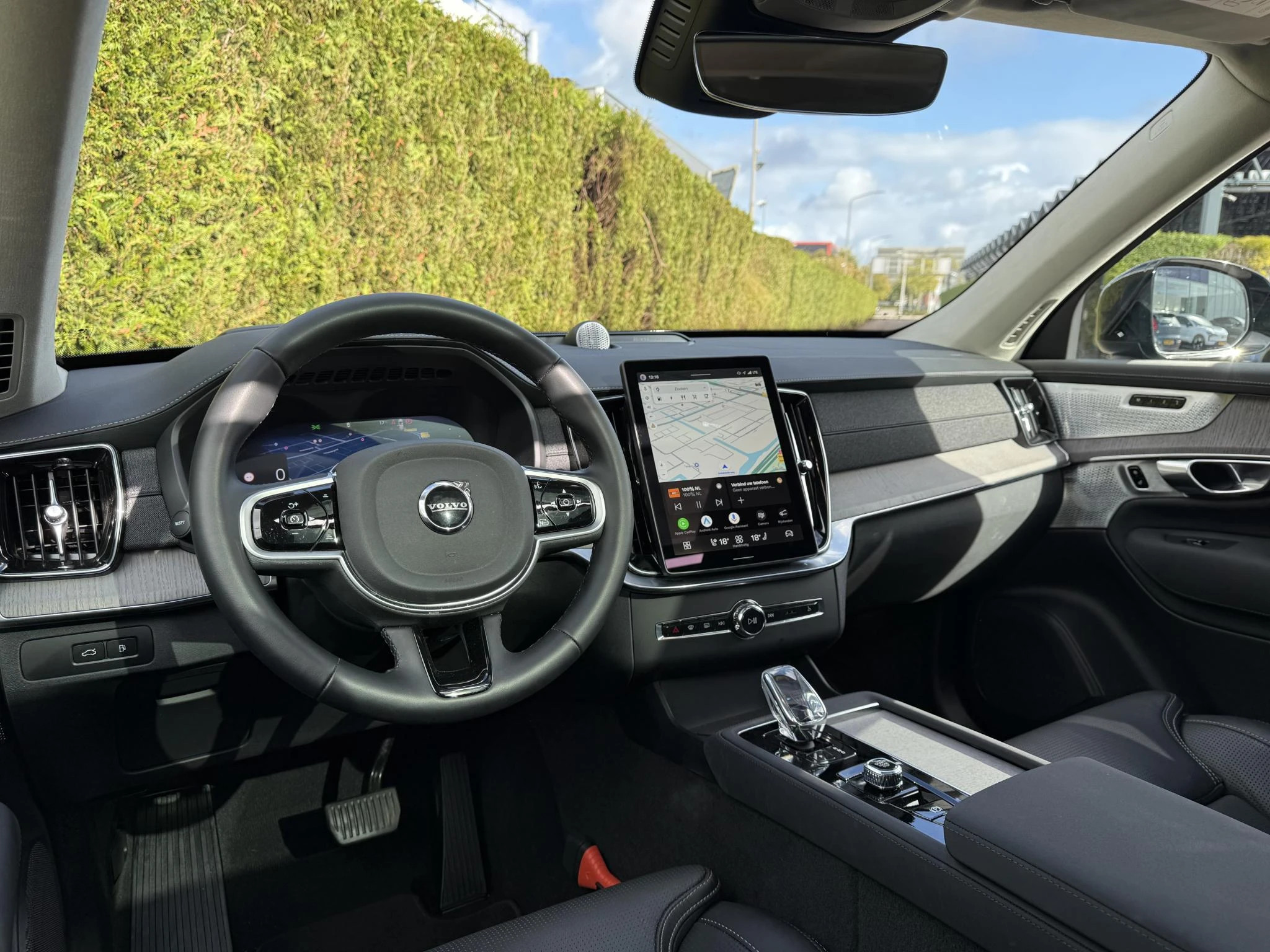 Volvo-XC90-image-1