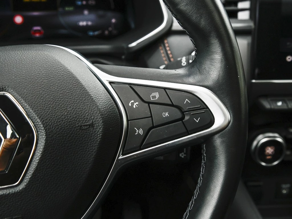 Renault Captur II 1.6 E-TECH Initiale Paris Navi Bose