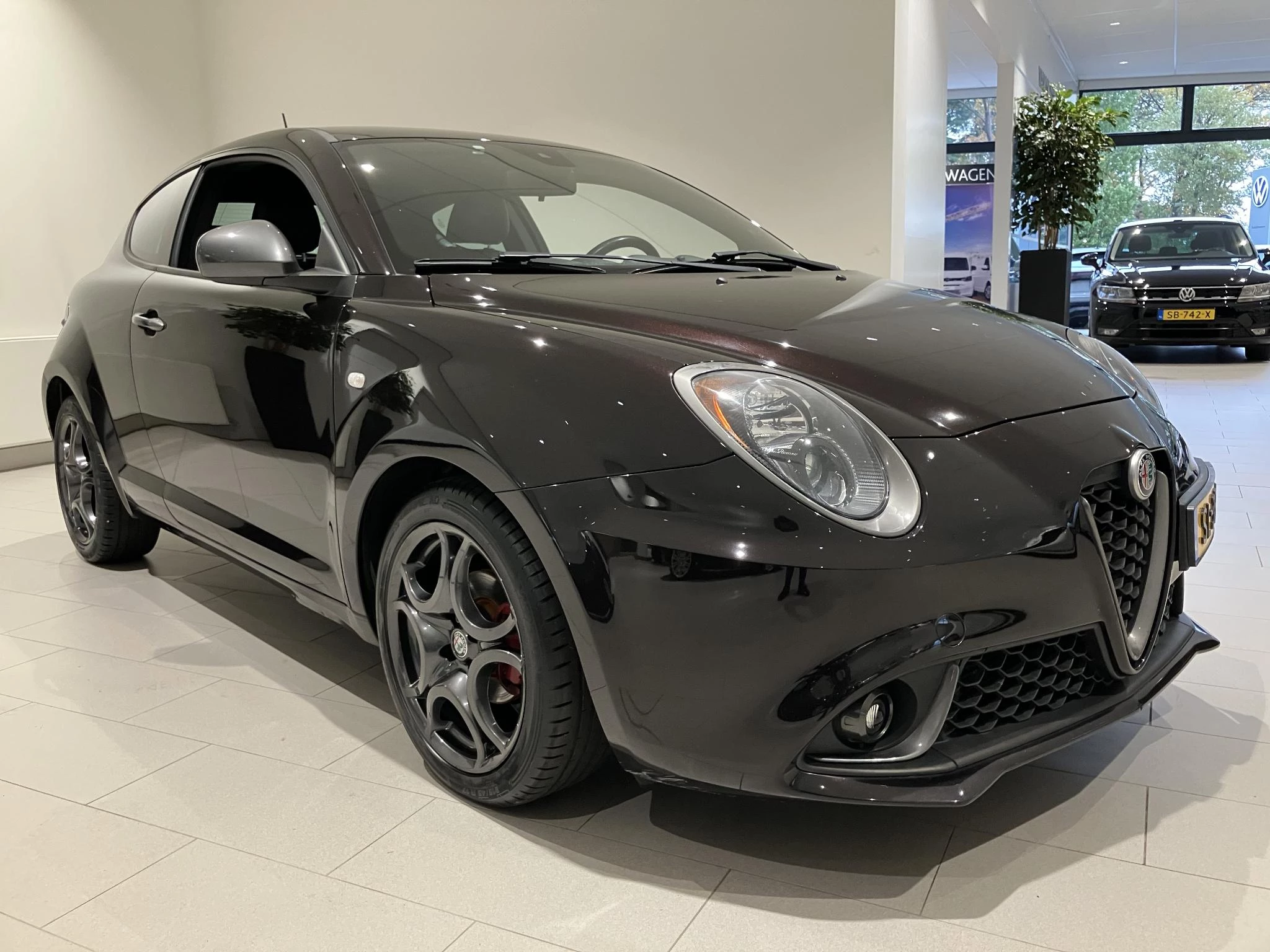 Alfa Romeo-MiTo-image-7