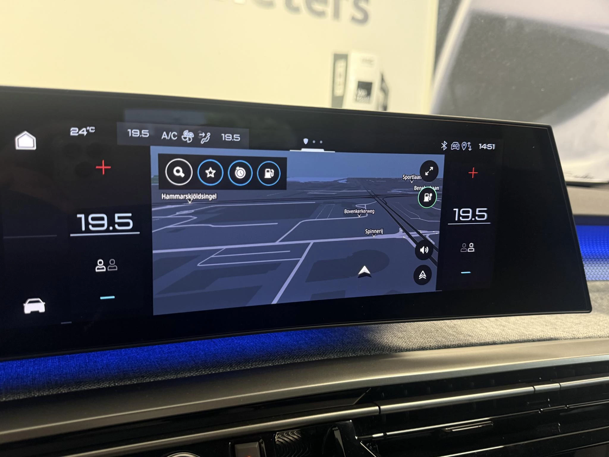 Peugeot-5008-image-15