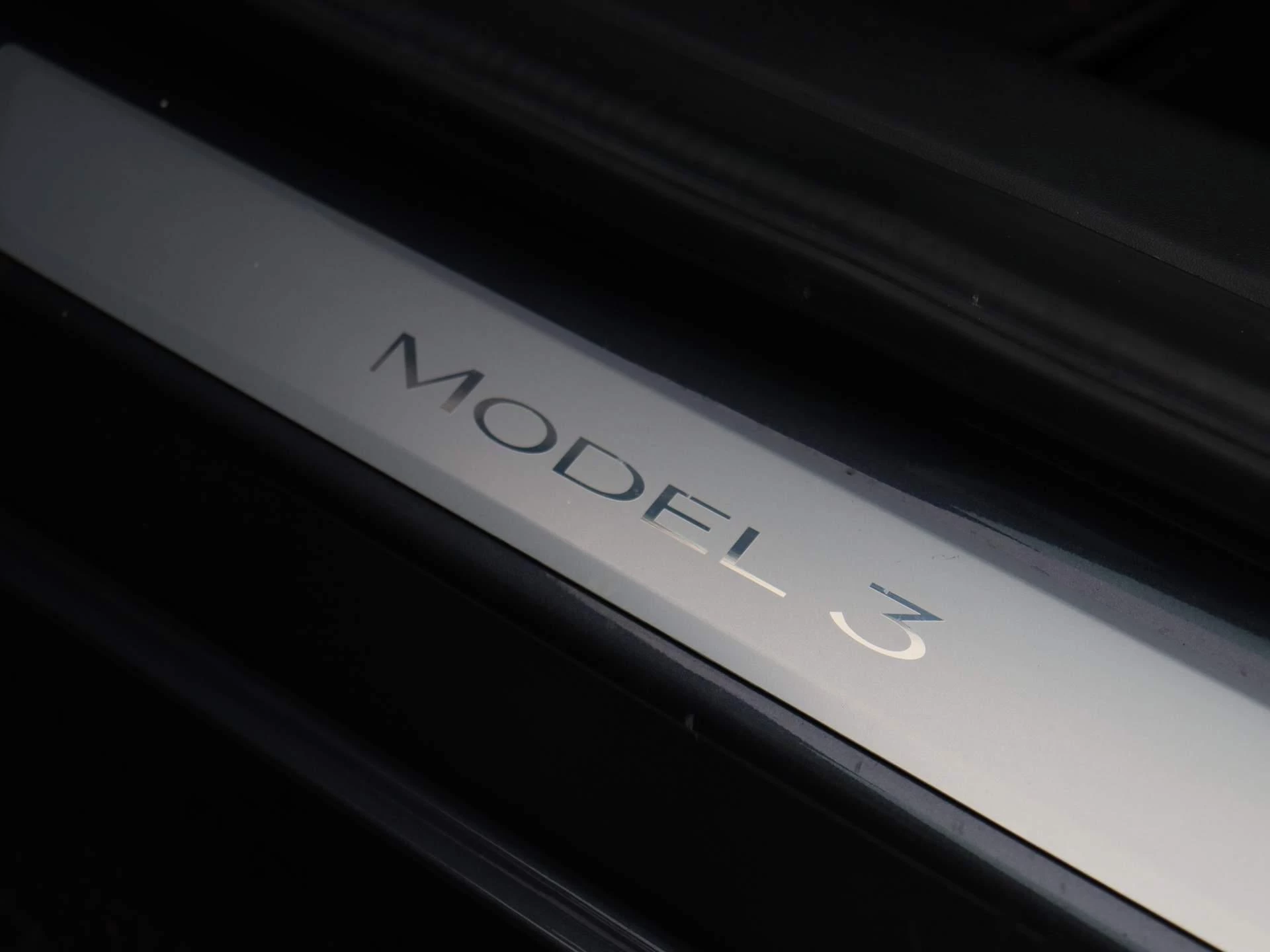 Tesla Model 3 Long Range AWD 75 kWh