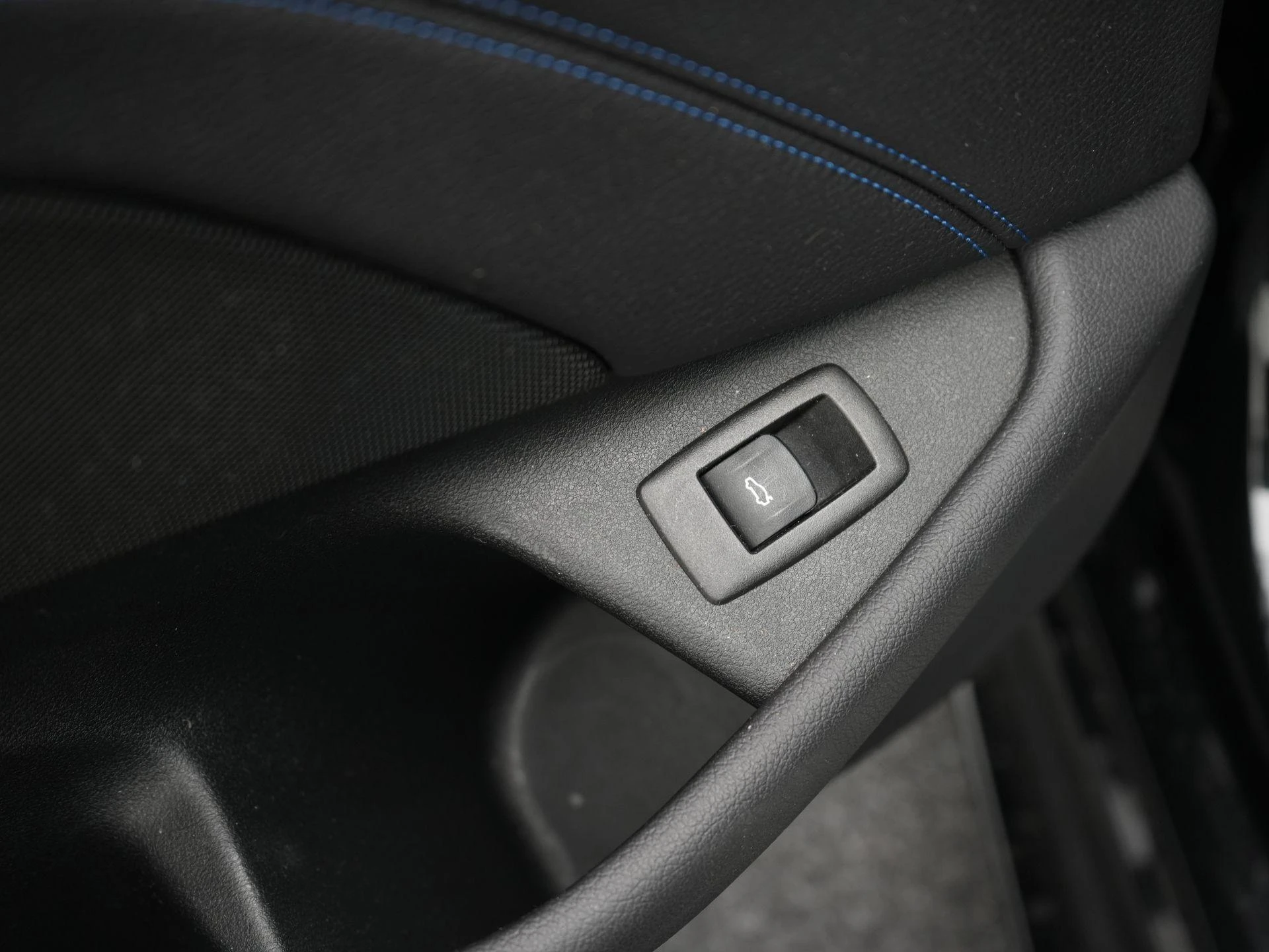 BMW-5 Serie-image-36