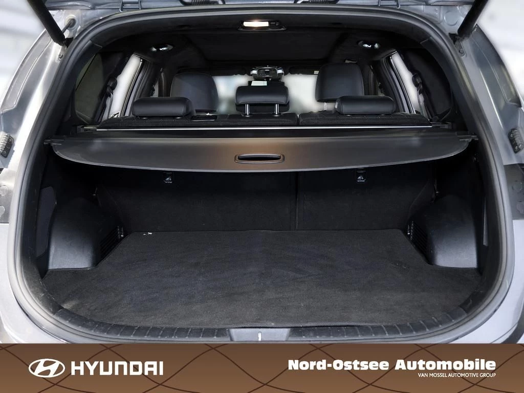 Hyundai Santa Fe 2.2 CRDi SIGNATURE 4WD 5-SITZER PANO