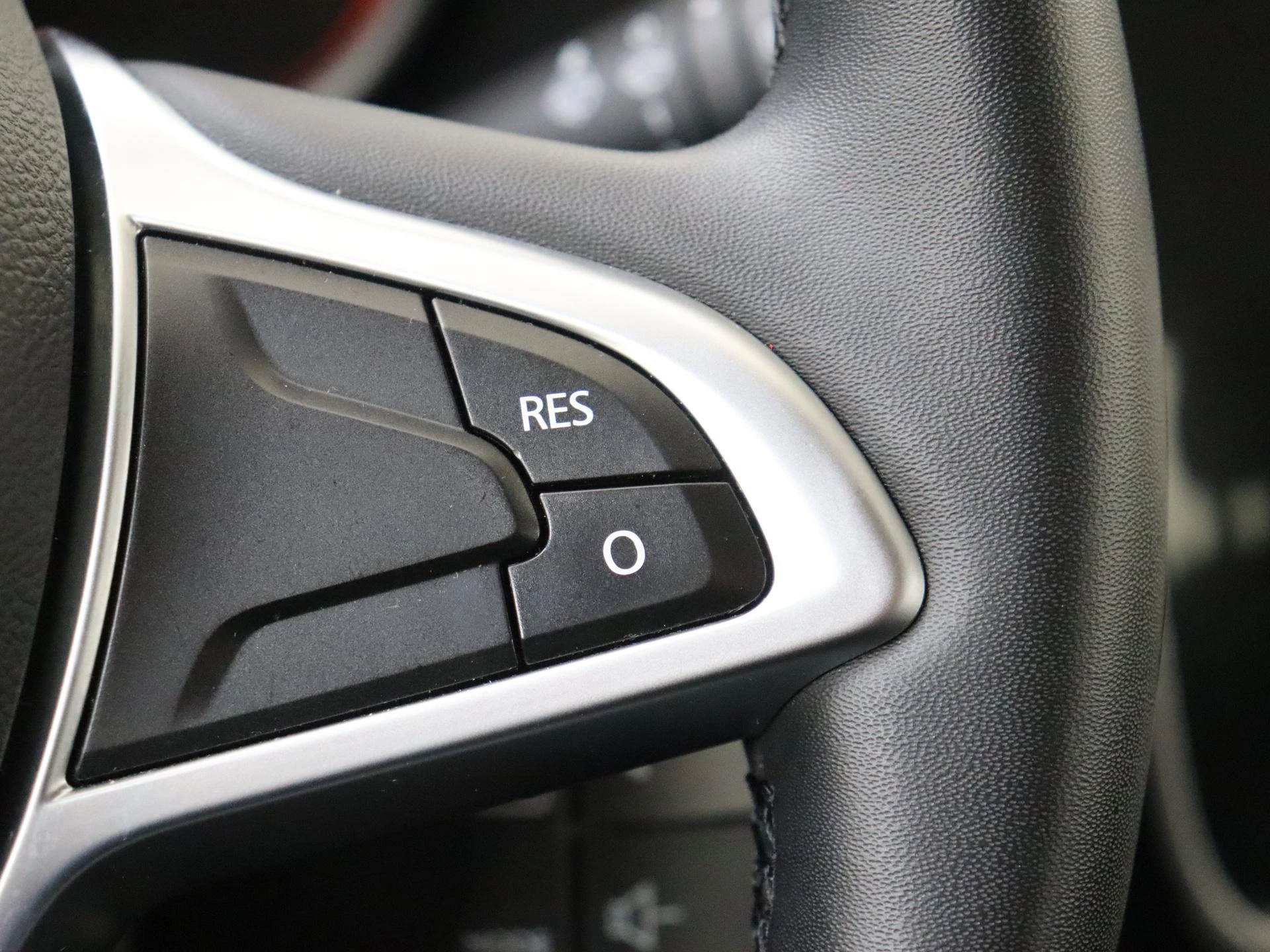 Dacia-Sandero Stepway-image-13