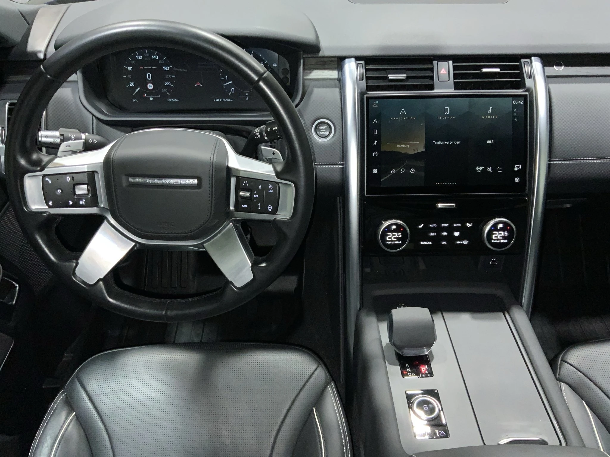 Land Rover-Discovery-image-11