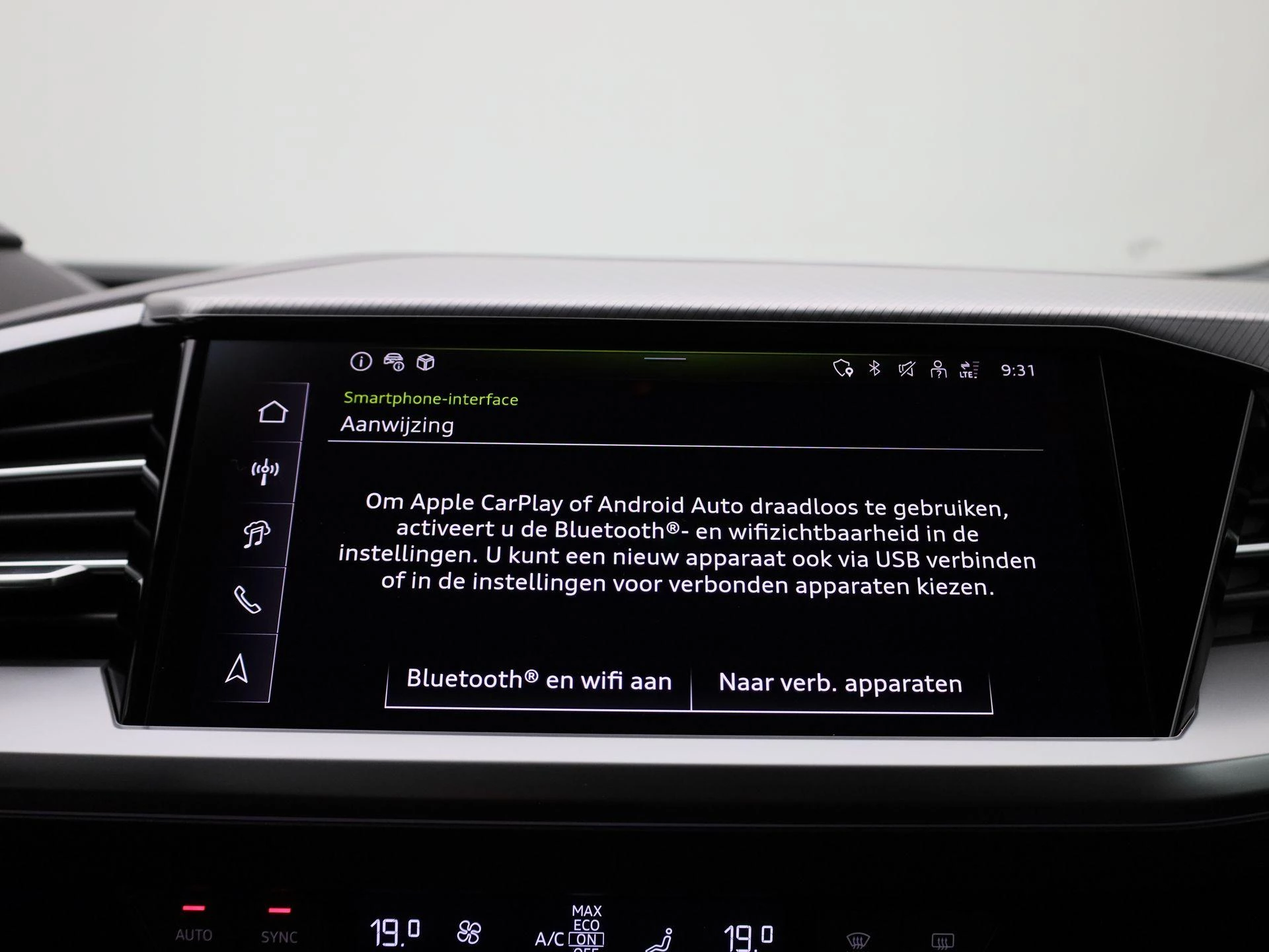 Audi-Q4 e-tron-image-26