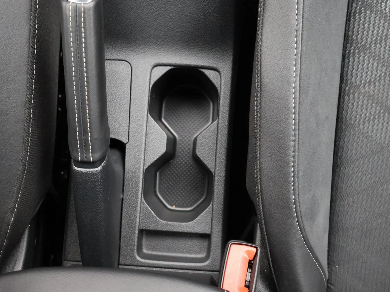 Volkswagen-T-Cross-image-10