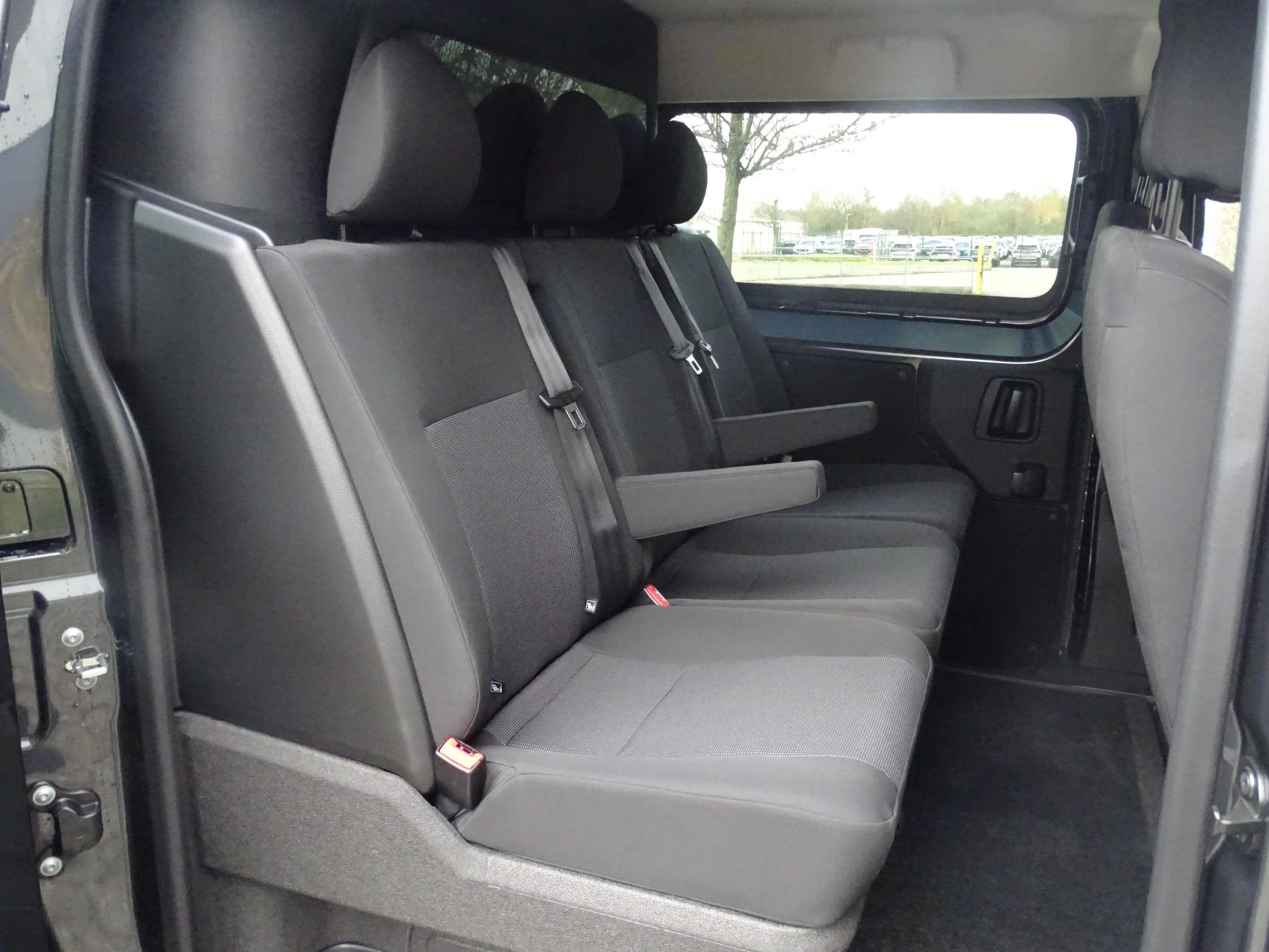 Peugeot-Expert-image-14