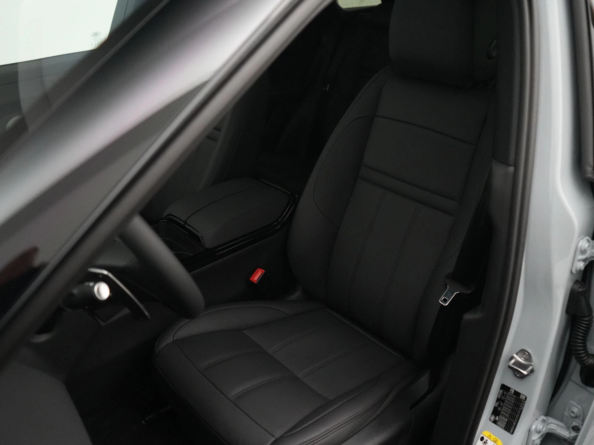 Land Rover-Range Rover Evoque-image-6