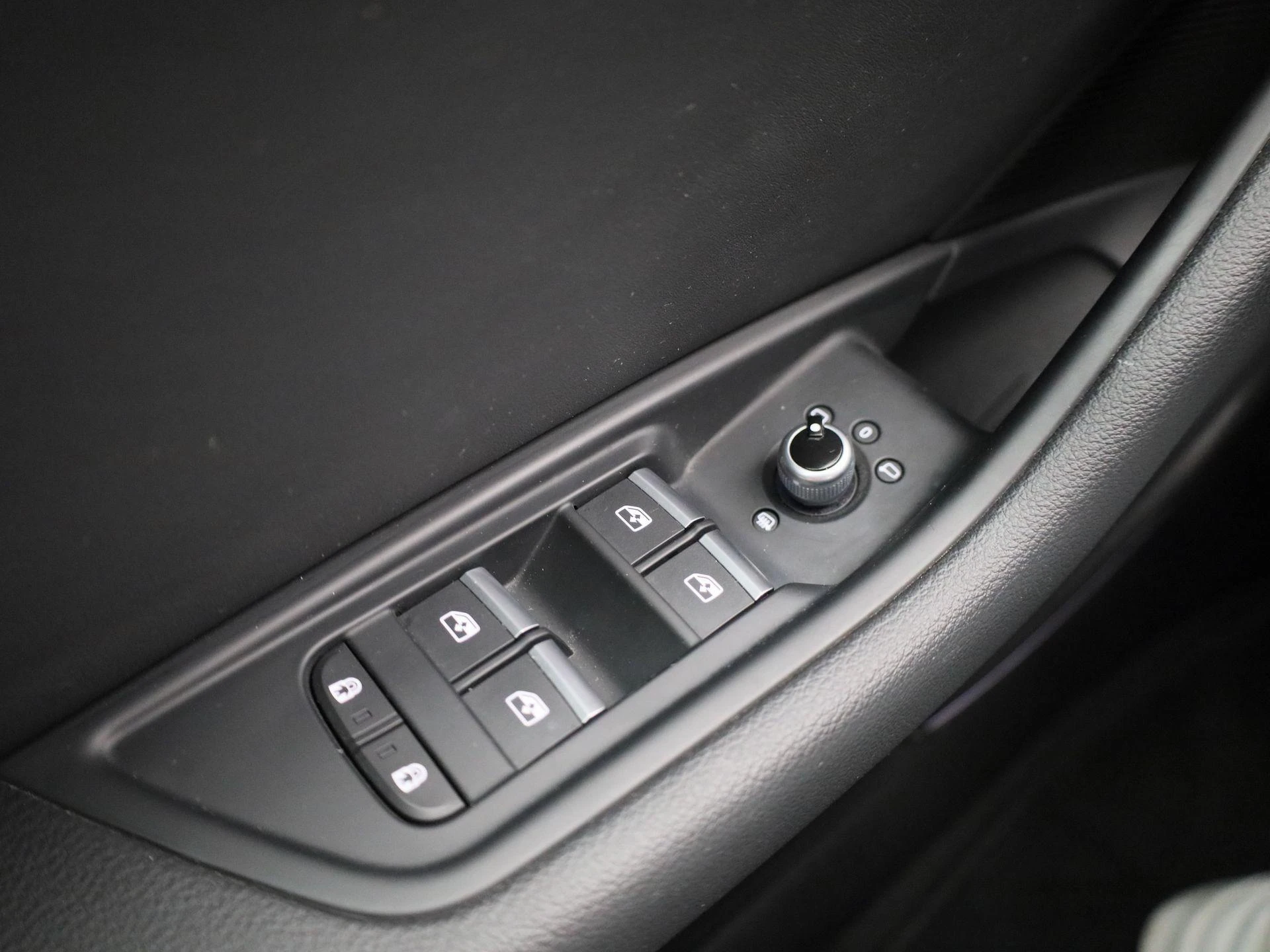 Audi-A4-image-25