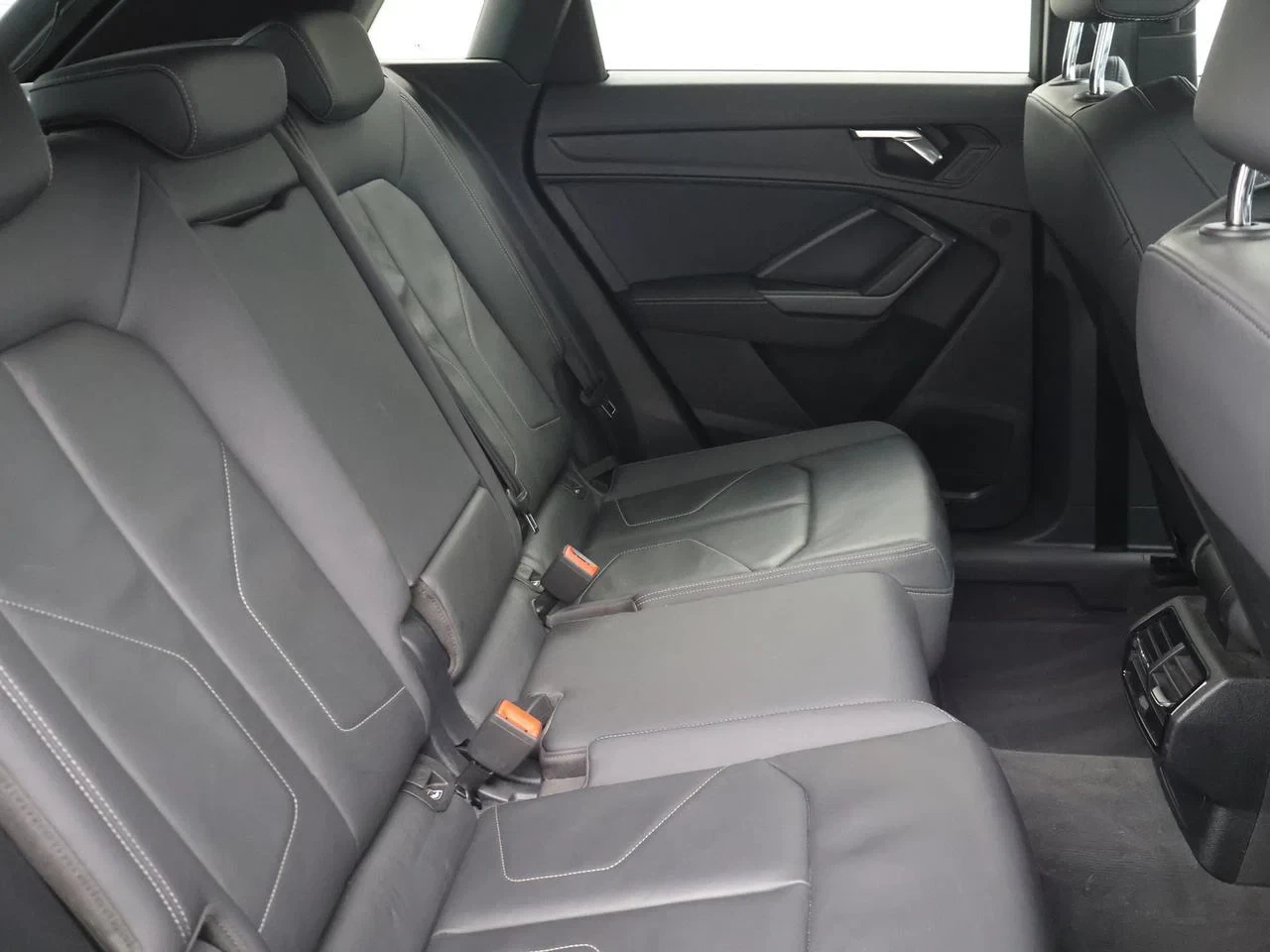 Audi-Q3-image-12