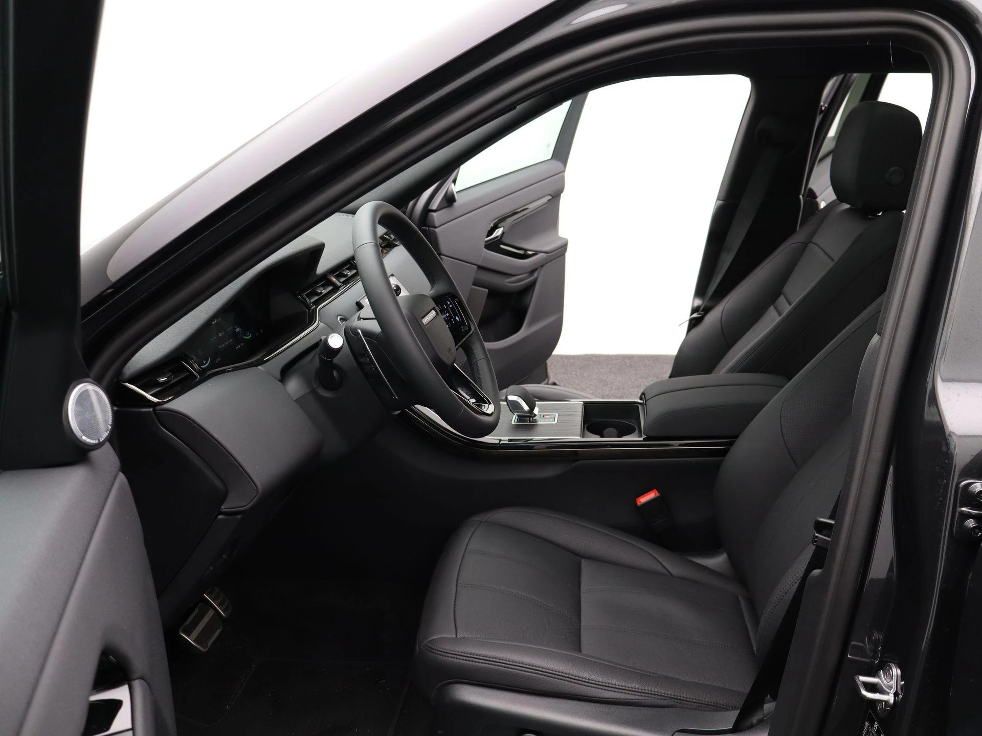 Land Rover-Range Rover Evoque-image-10