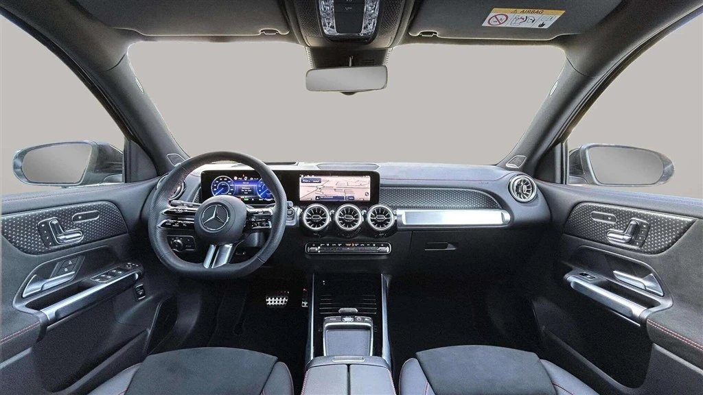 Mercedes-Benz-EQB-image-12