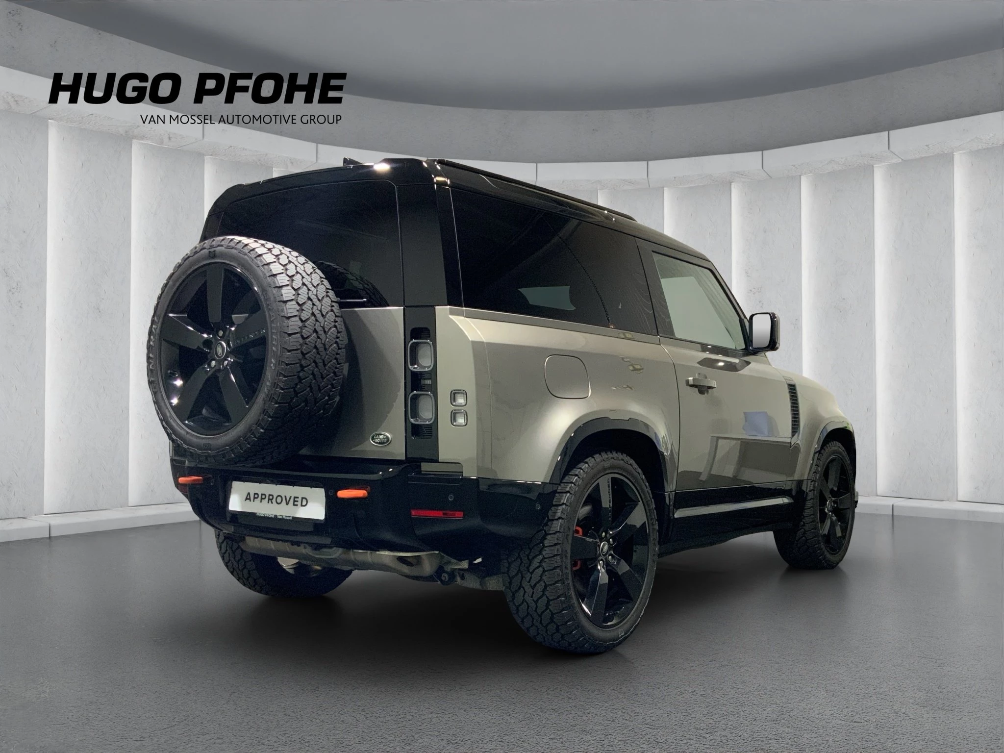Land Rover Defender 90 X P400