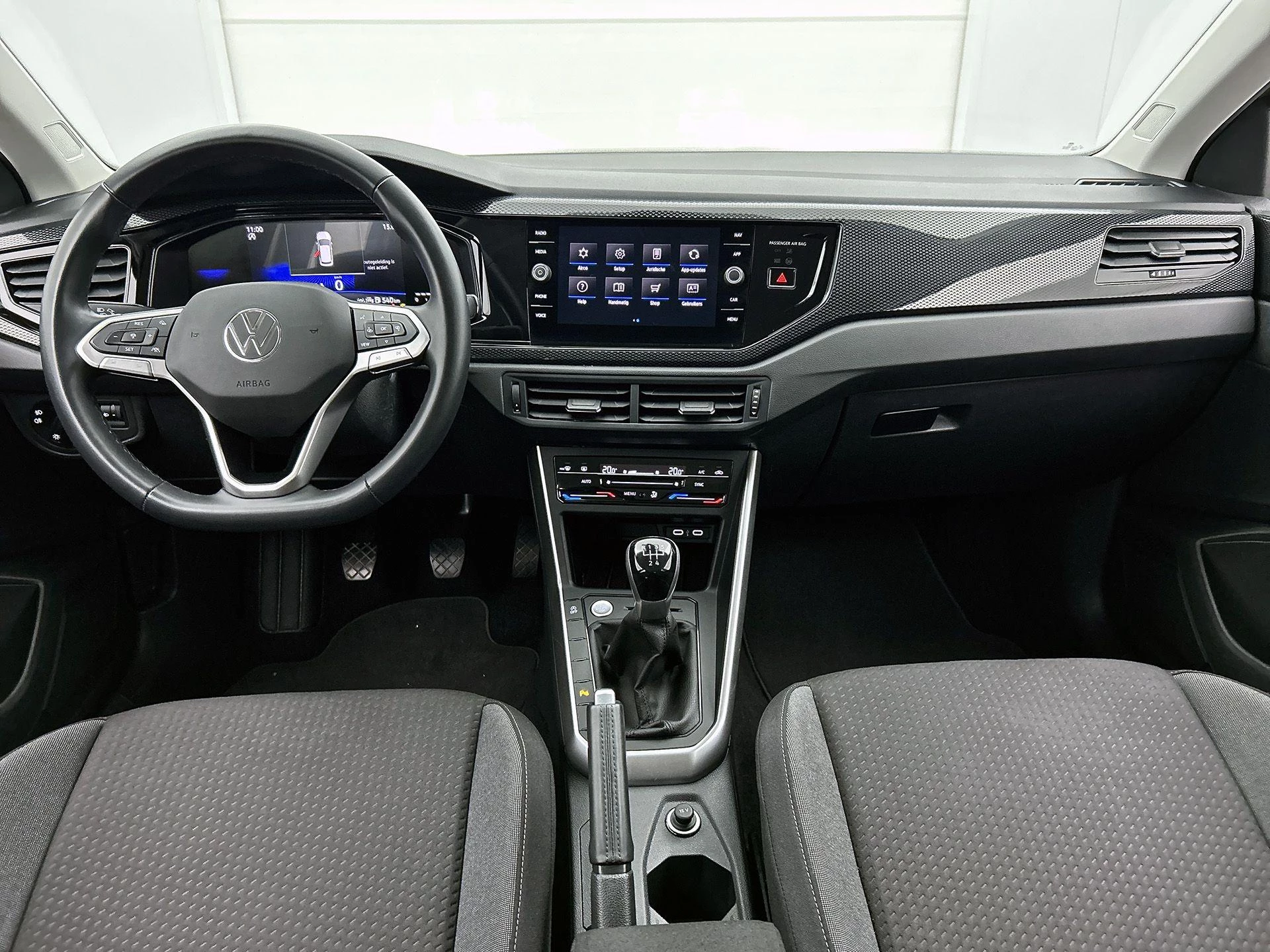 Volkswagen-Taigo-image-14