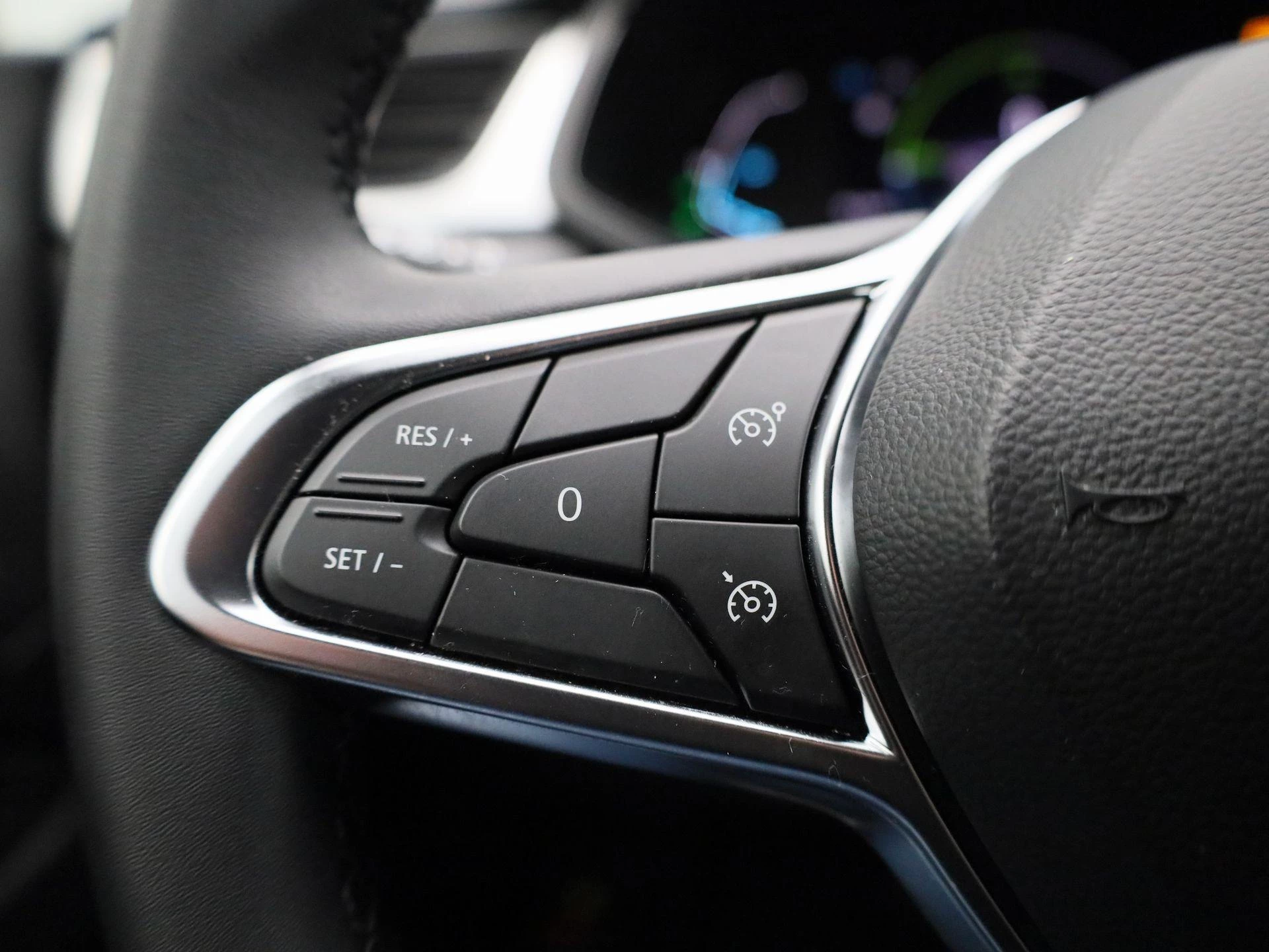 Renault-Captur-image-16