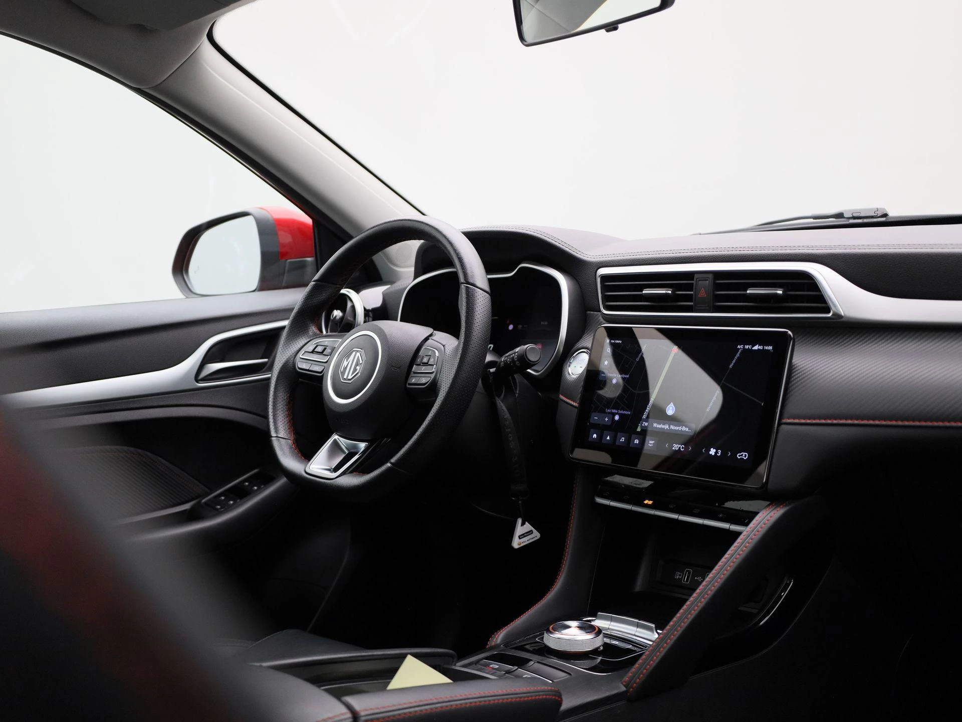 MG-ZS EV-image-34