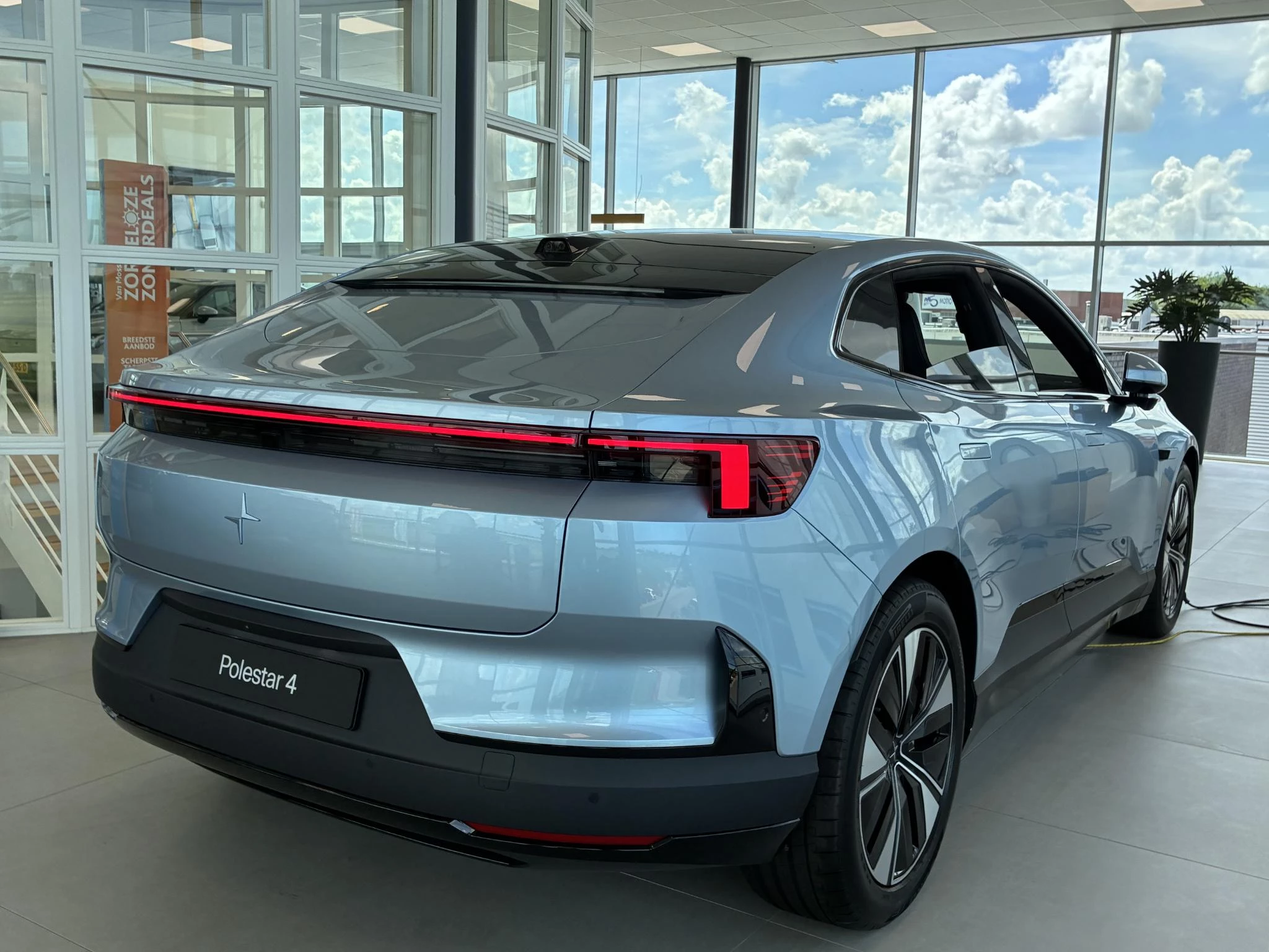 Polestar 4 Long Range Dual motor Plus 100 kWh