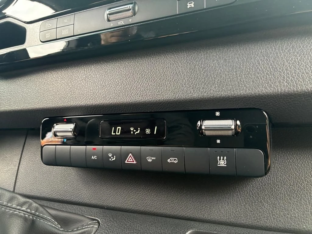 Mercedes-Benz-Sprinter 317-image-19