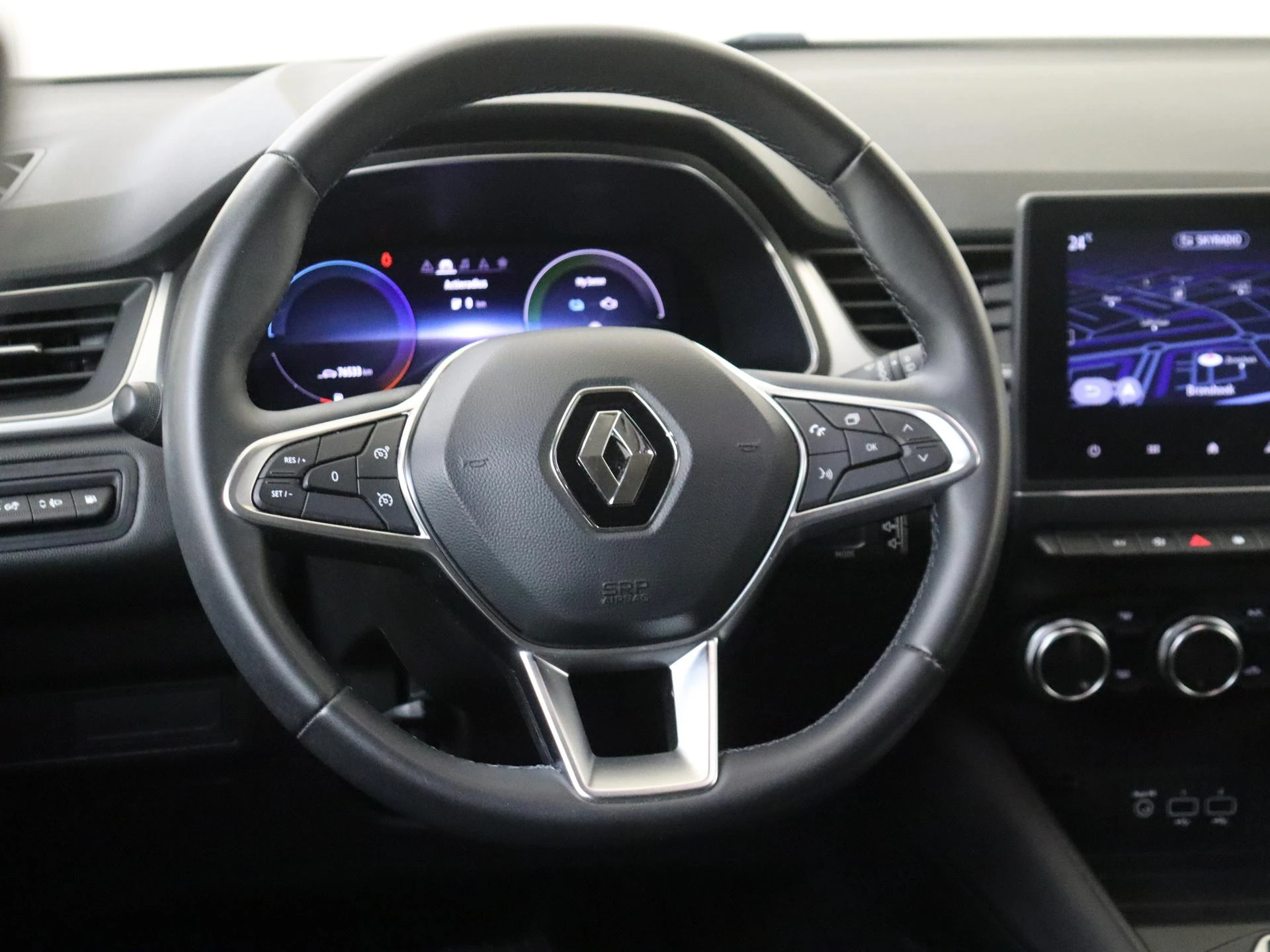 Renault-Captur-image-10