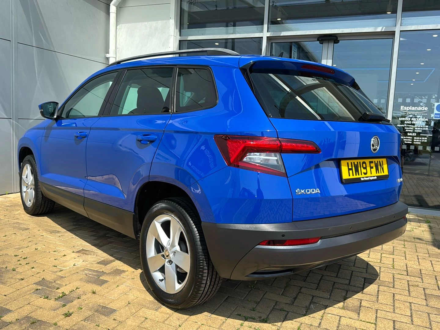 Škoda Karoq 1.0 TSI SE 5dr