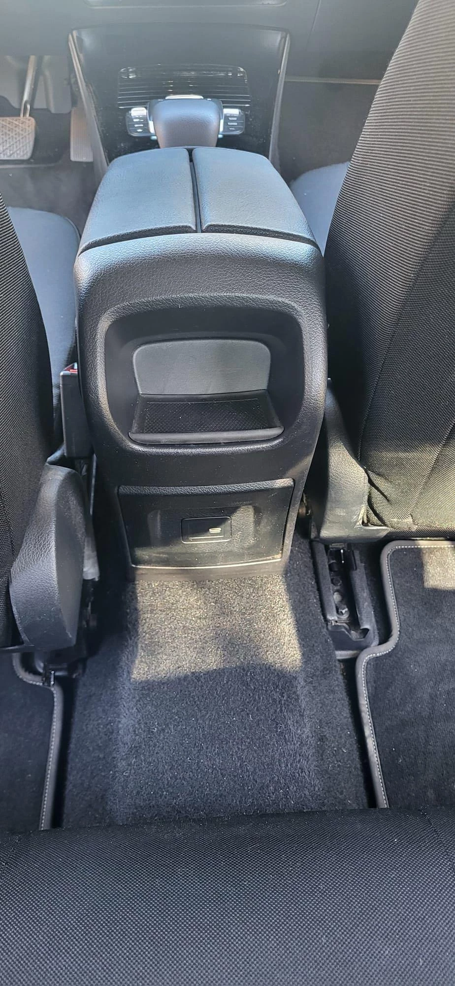 Mercedes-Benz-A-Klasse-image-17