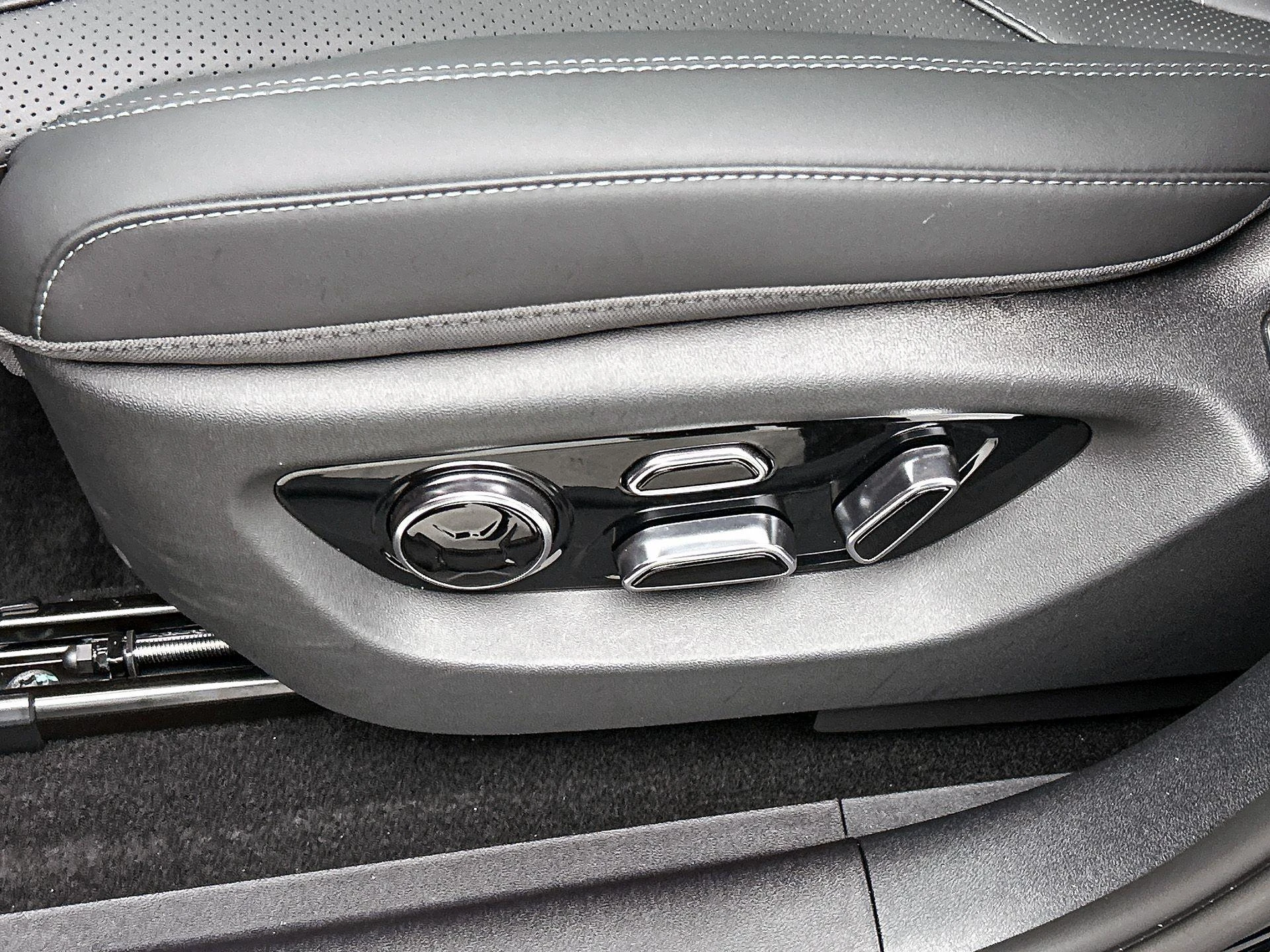 BYD-SEALION-image-21
