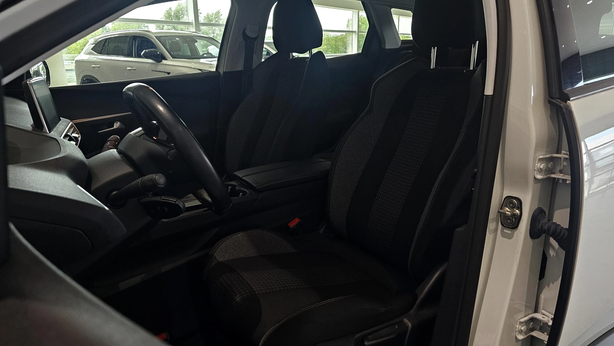 Peugeot-3008-image-9