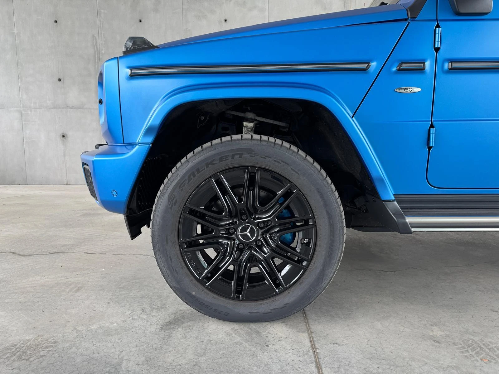 Mercedes-Benz-G-Klasse-image-3
