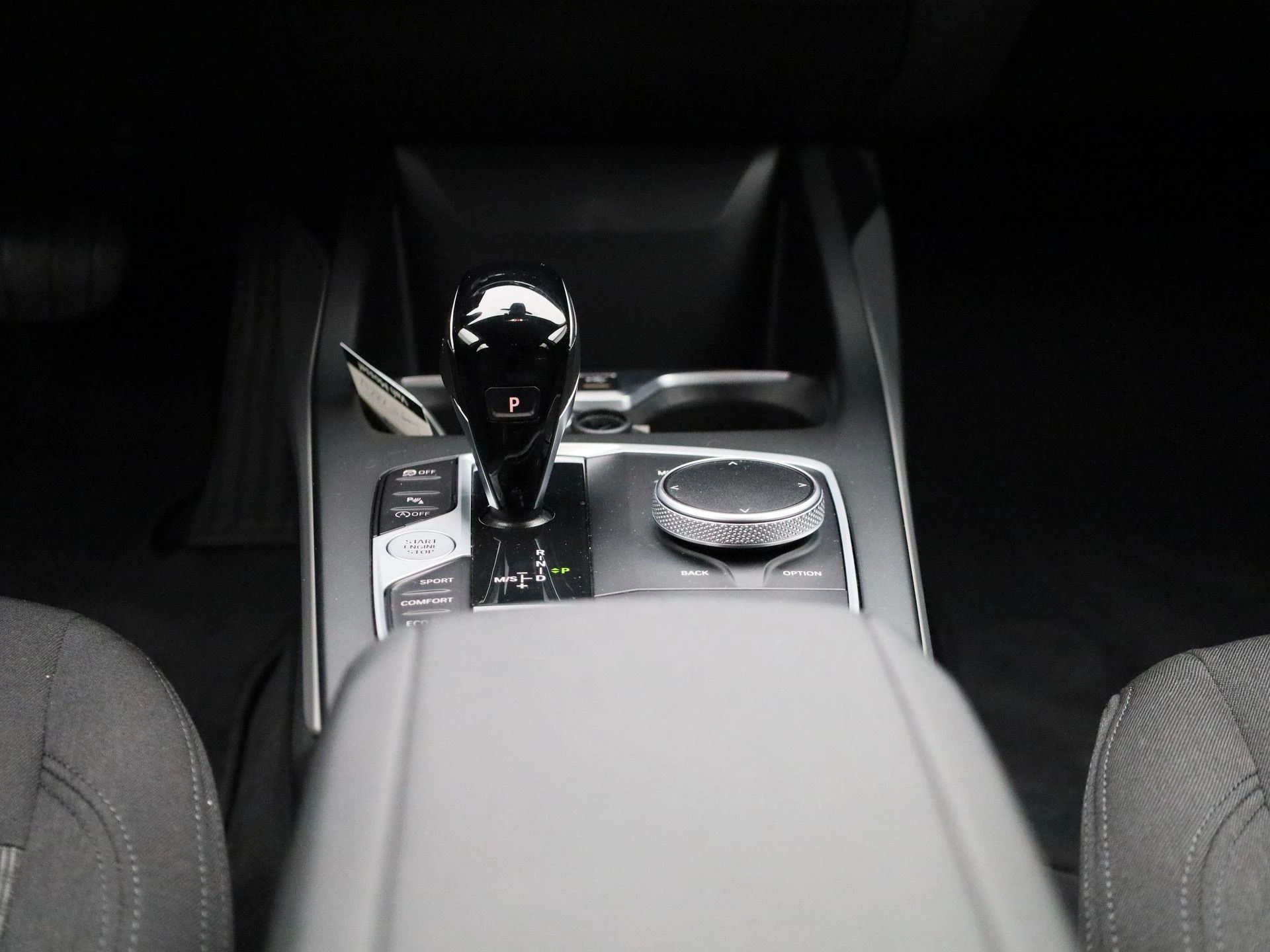 BMW-1 Reeks-image-9