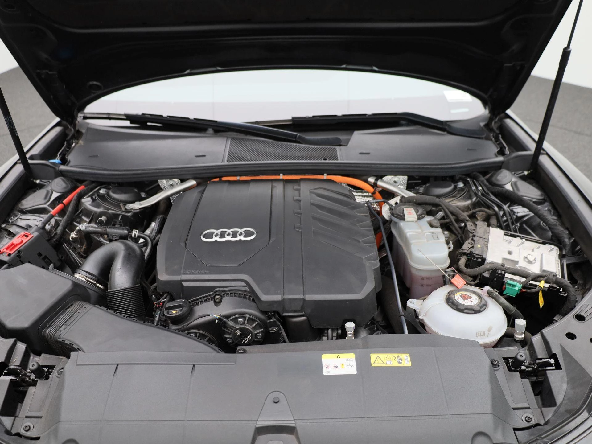 Audi A6 Limousine 55 TFSI e quattro Pro Line S Competition