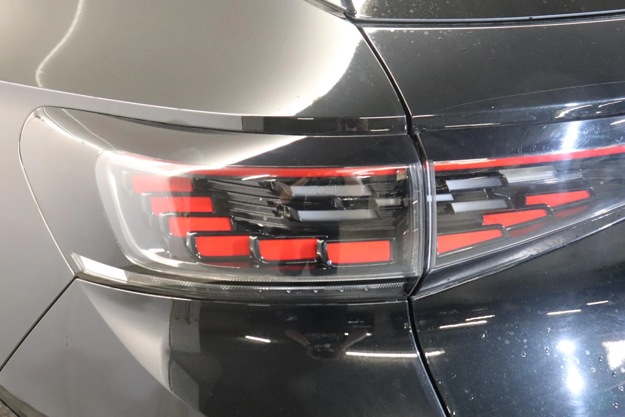 Volkswagen ID.4 77kWh 210kW Pro Business