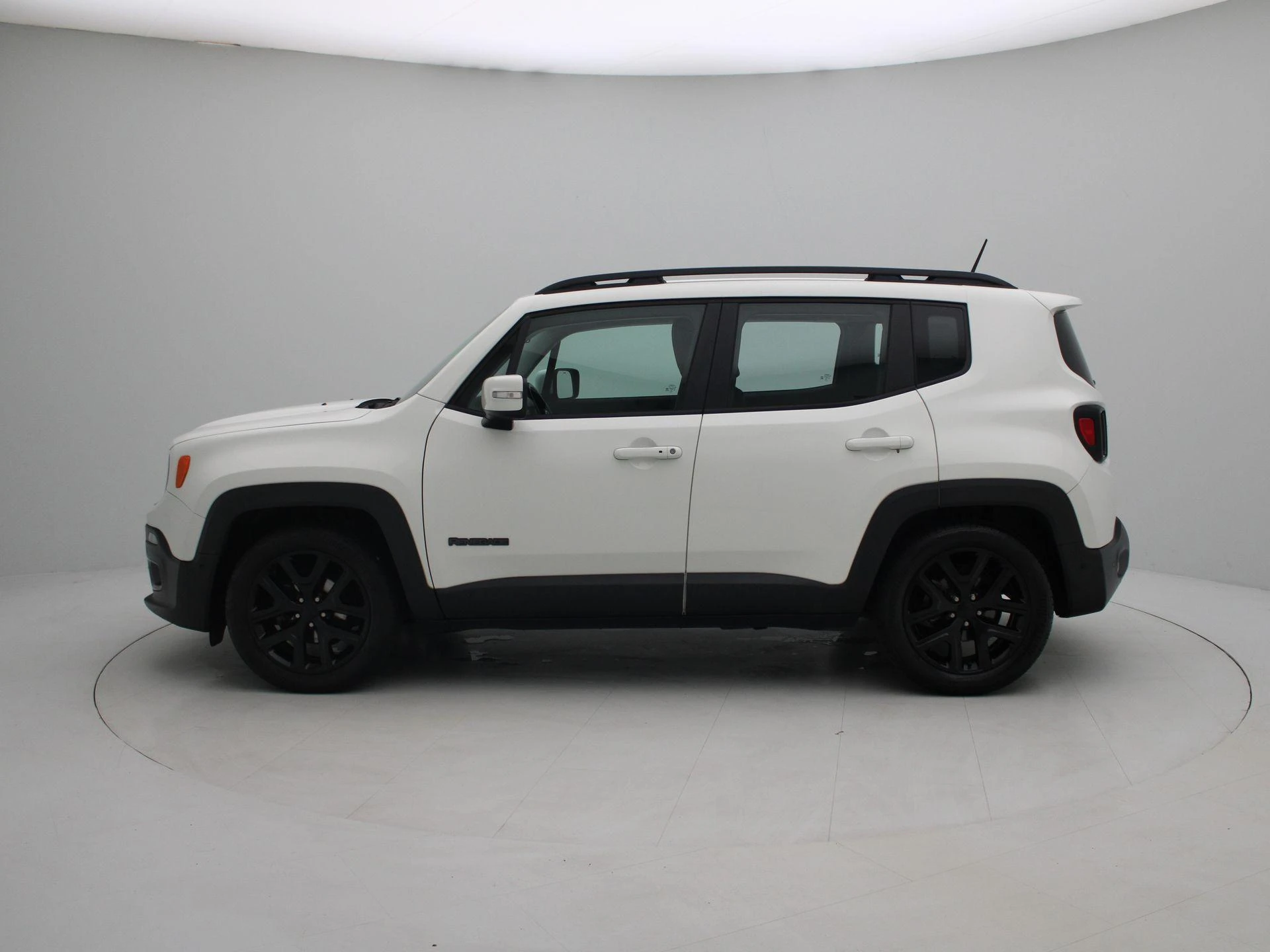 Jeep-Renegade-image-4