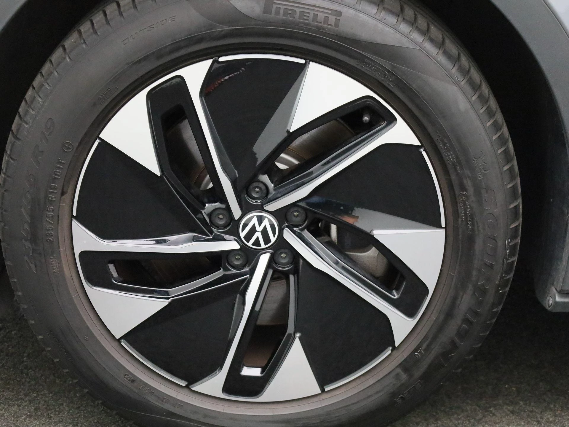 Volkswagen ID.5 Pro 77 kWh 174 PK|